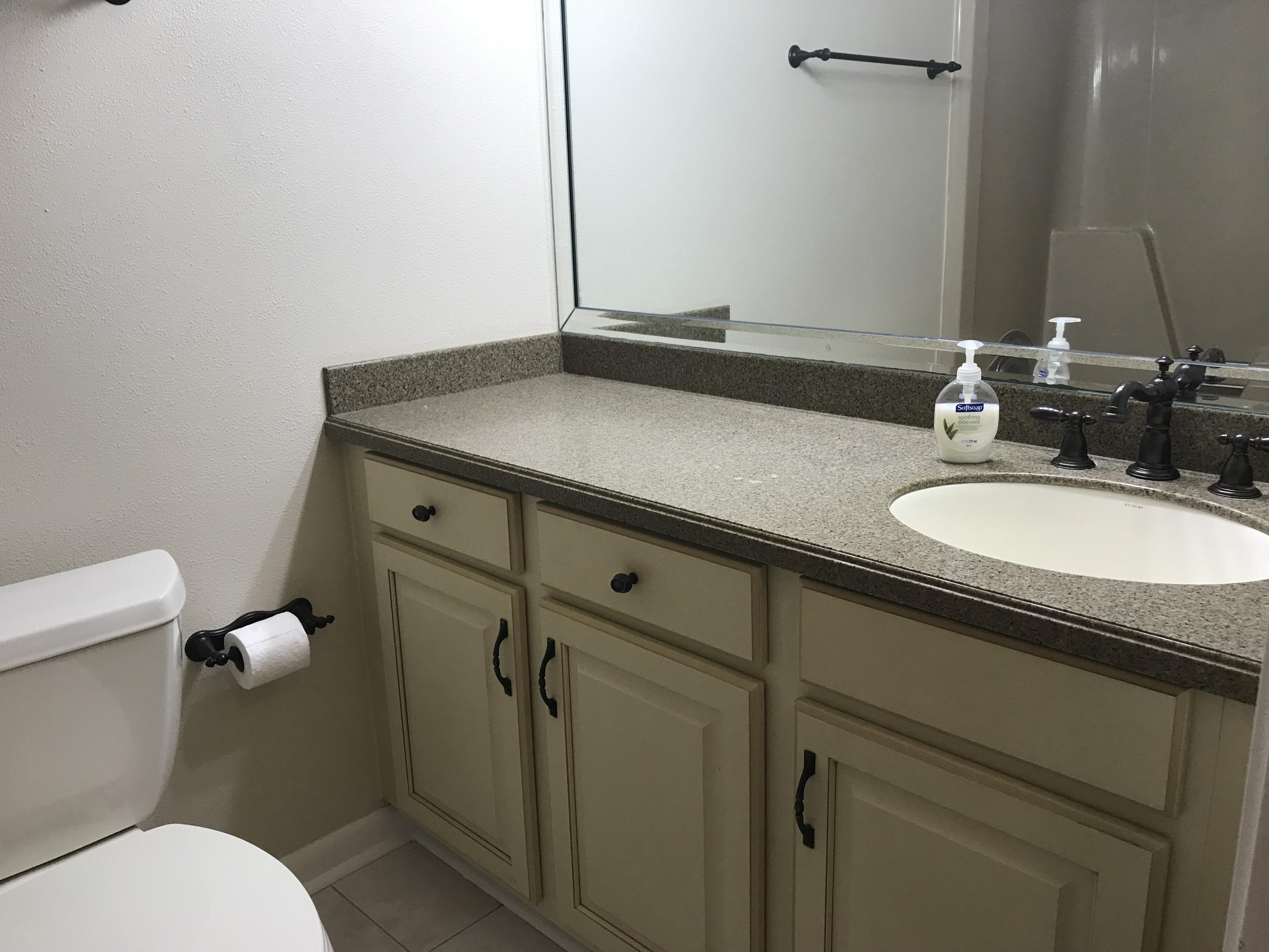 PINEDALE - Residential Lease