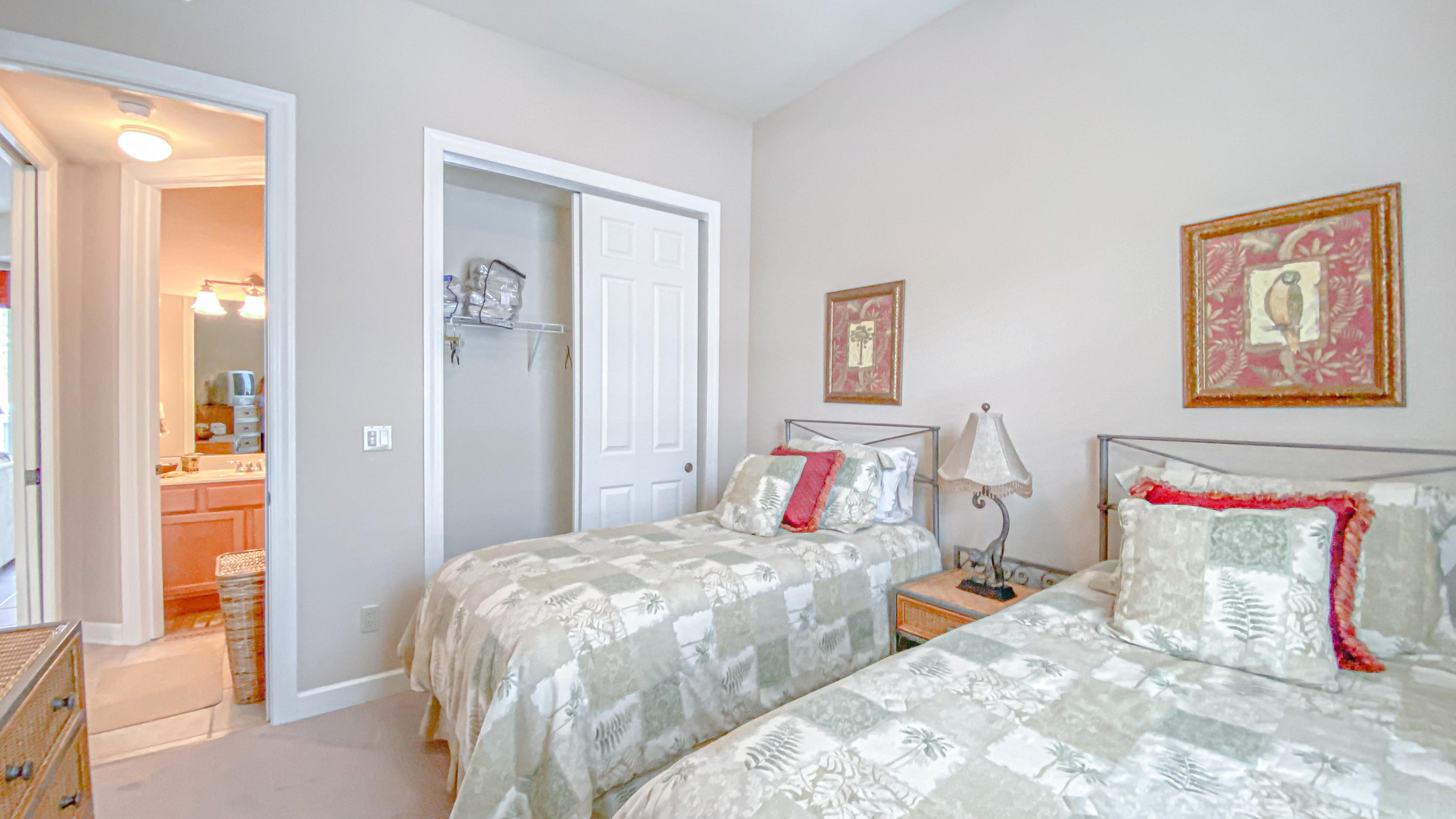 CRYSTAL COVE - Residential