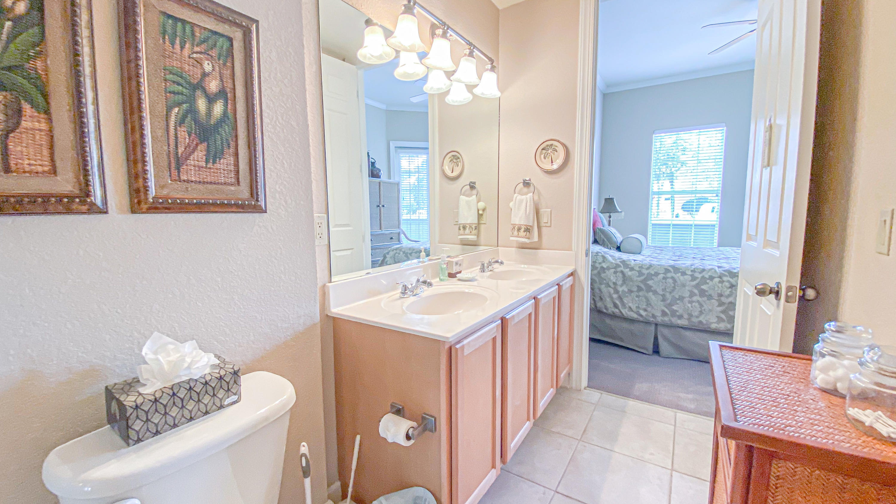 CRYSTAL COVE - Residential