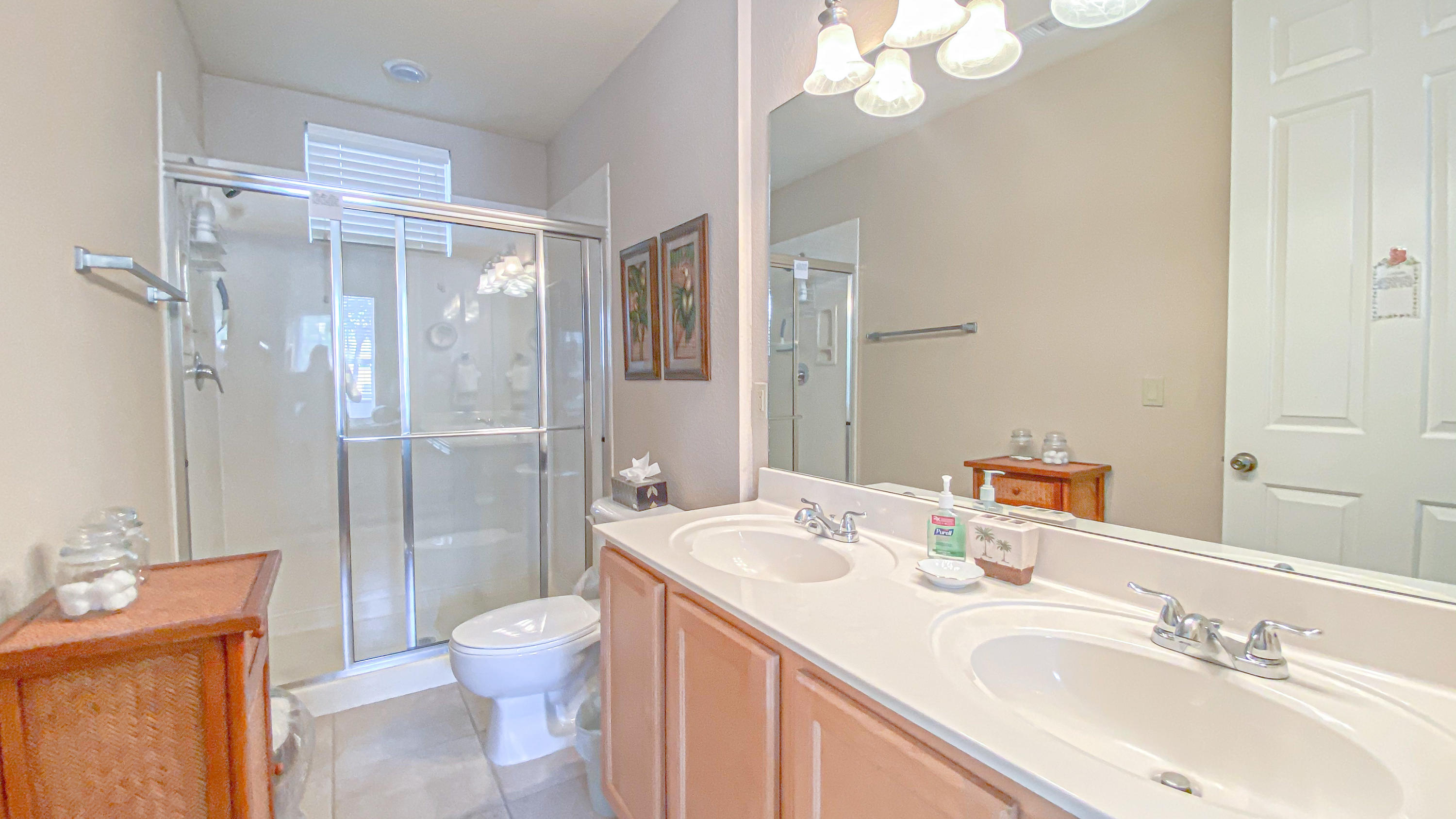 CRYSTAL COVE - Residential