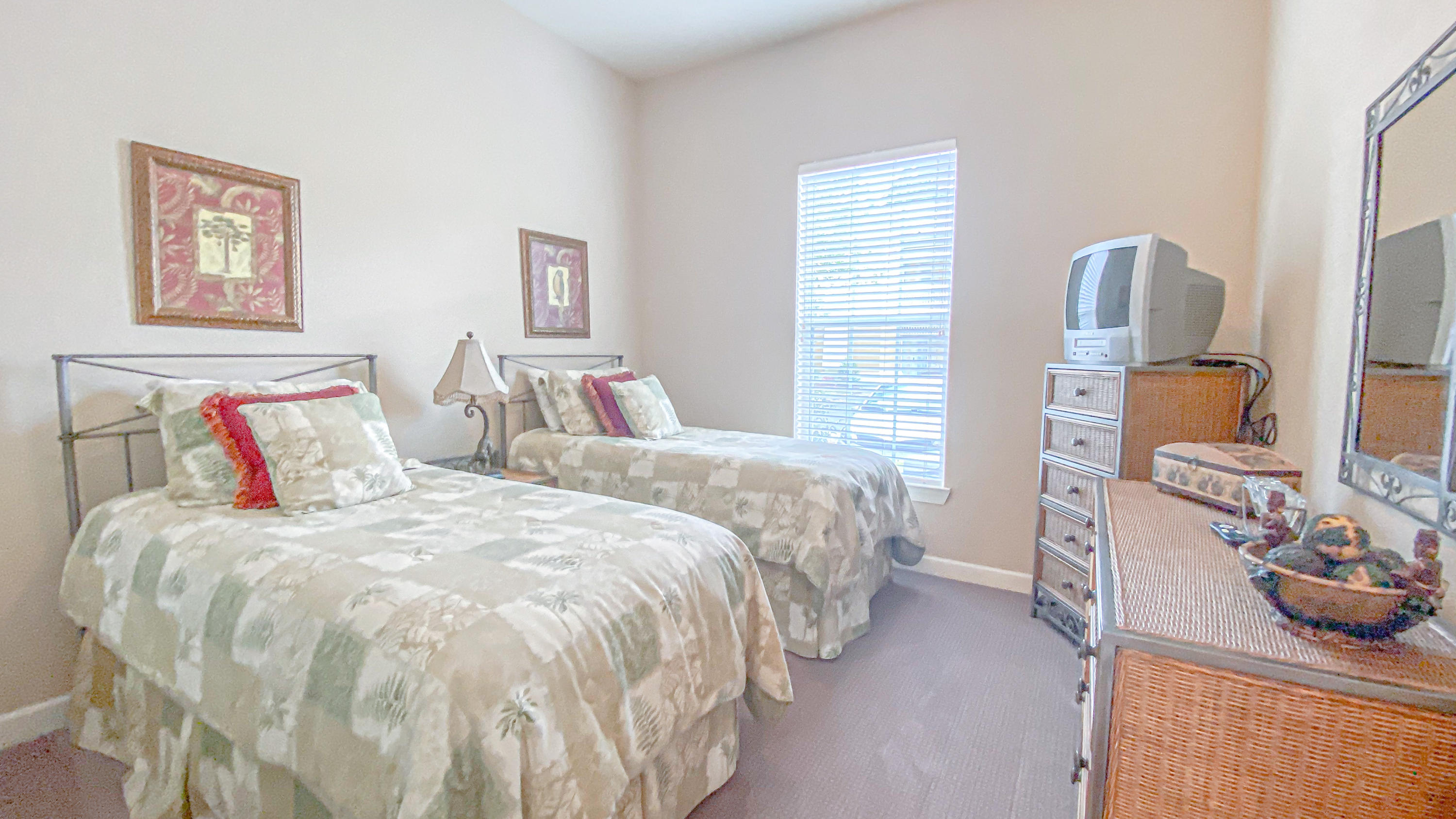 CRYSTAL COVE - Residential