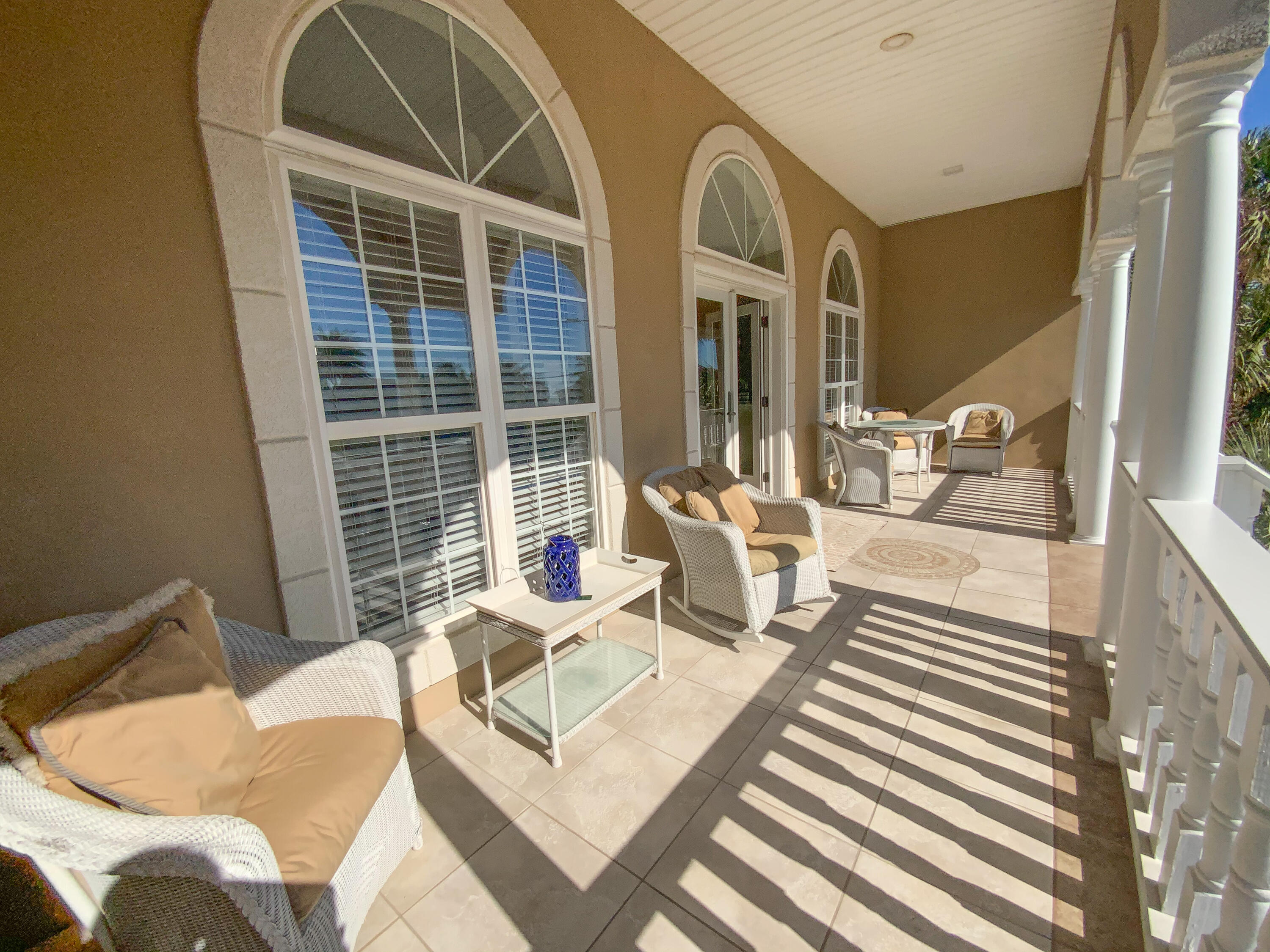 HOLIDAY ISLE - Residential Lease