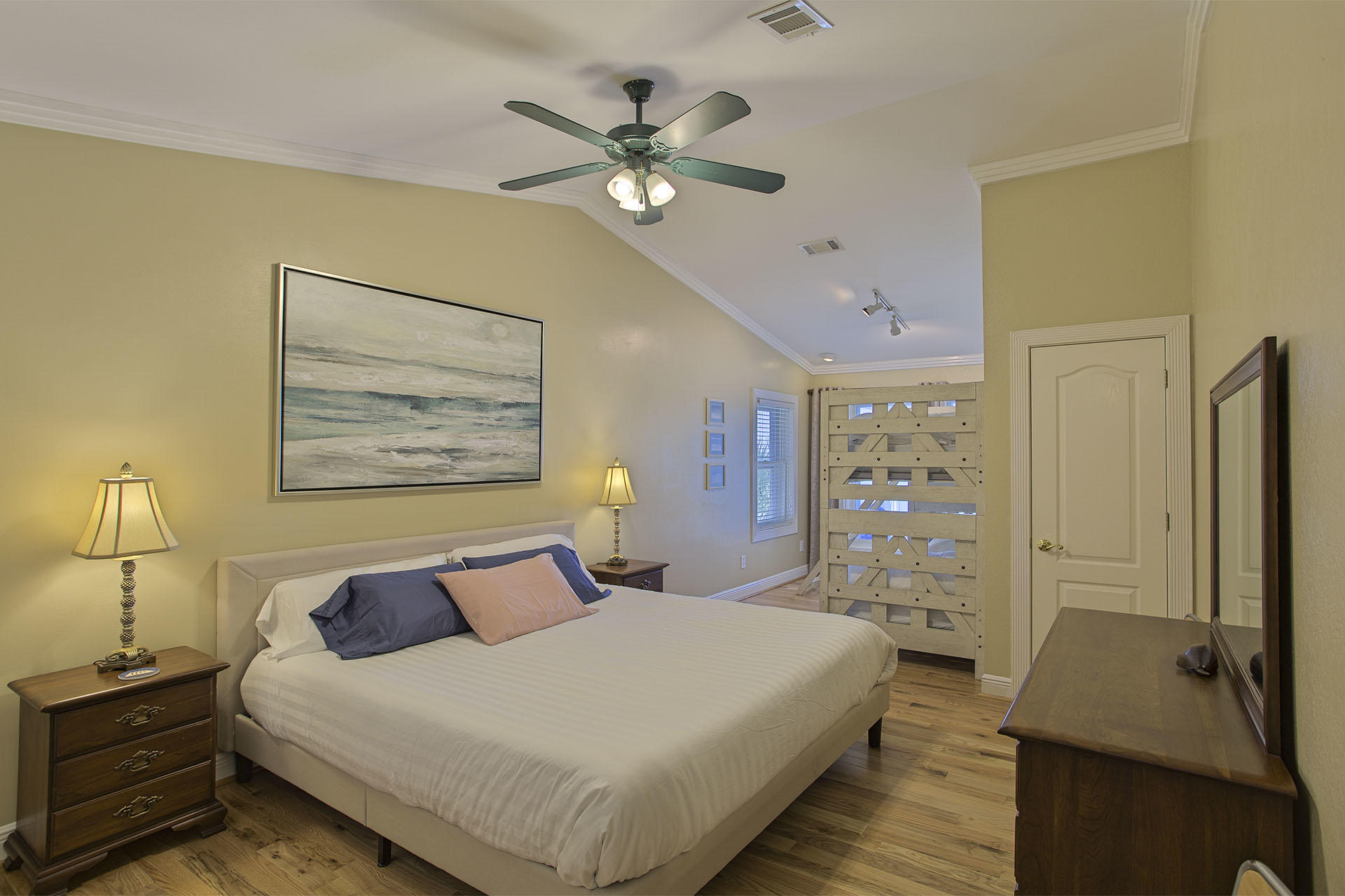 SEASHORE VILLAGE - Residential