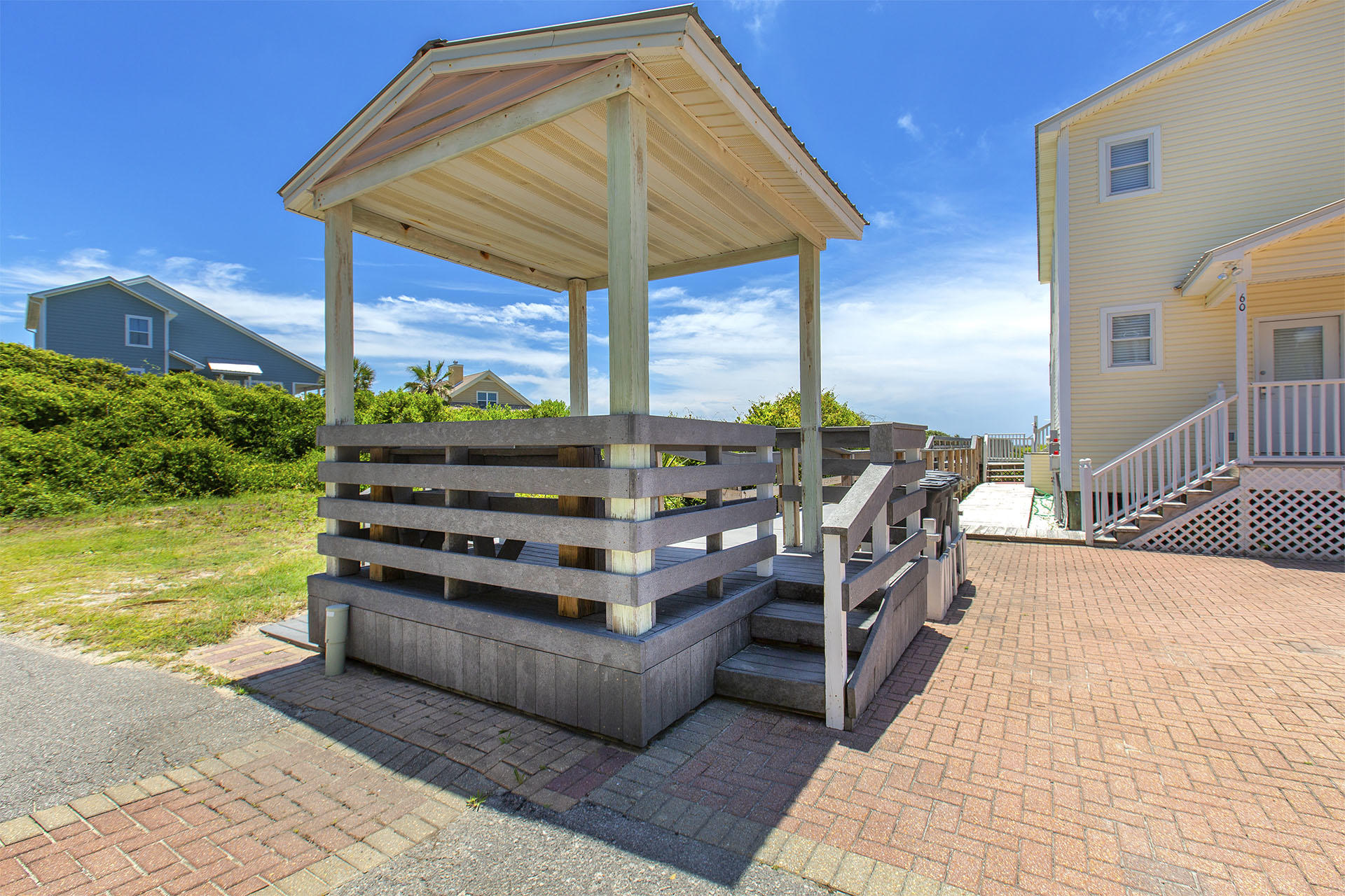 SEASHORE VILLAGE - Residential