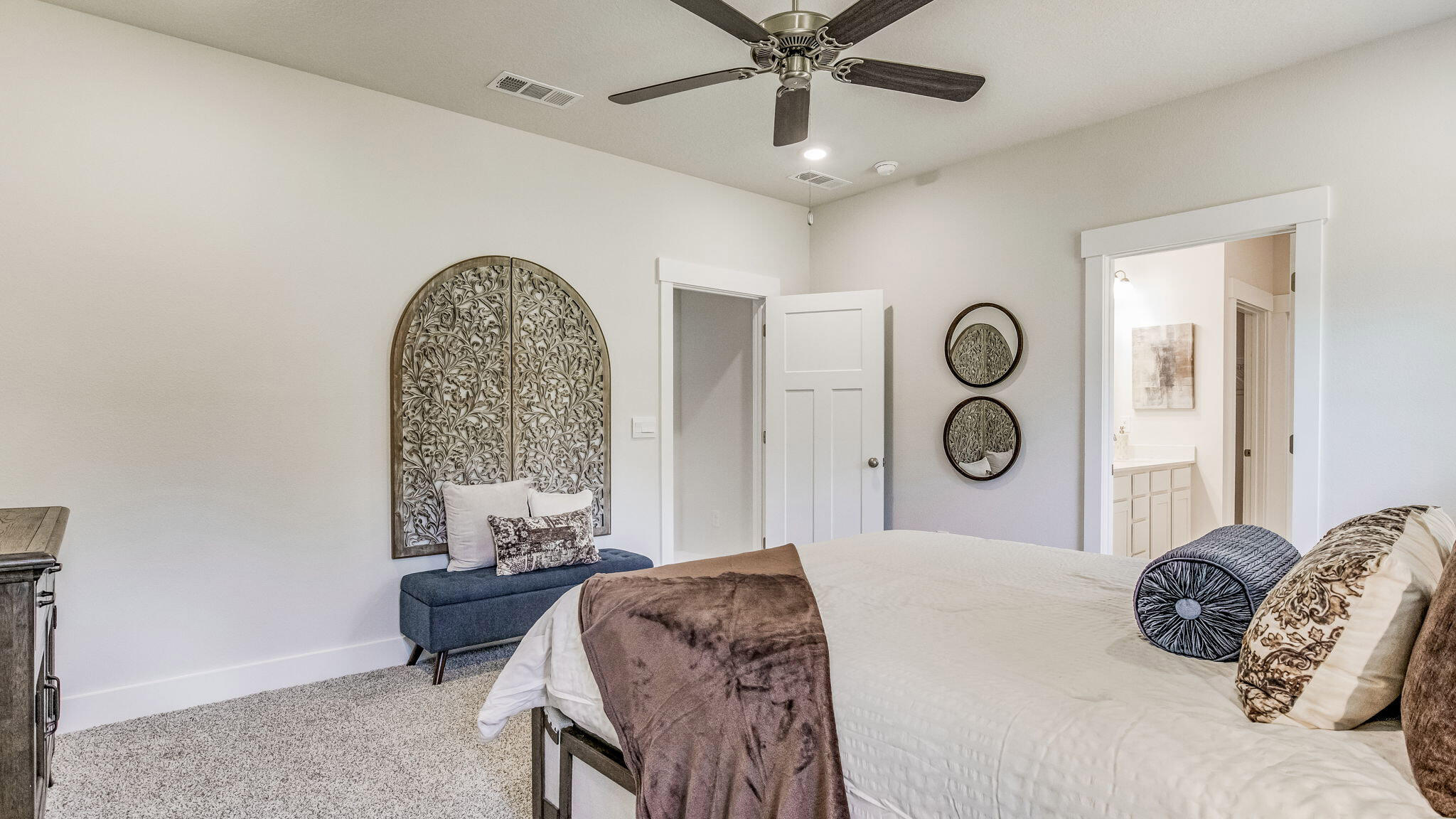 Deer Ridge Crossing - Residential