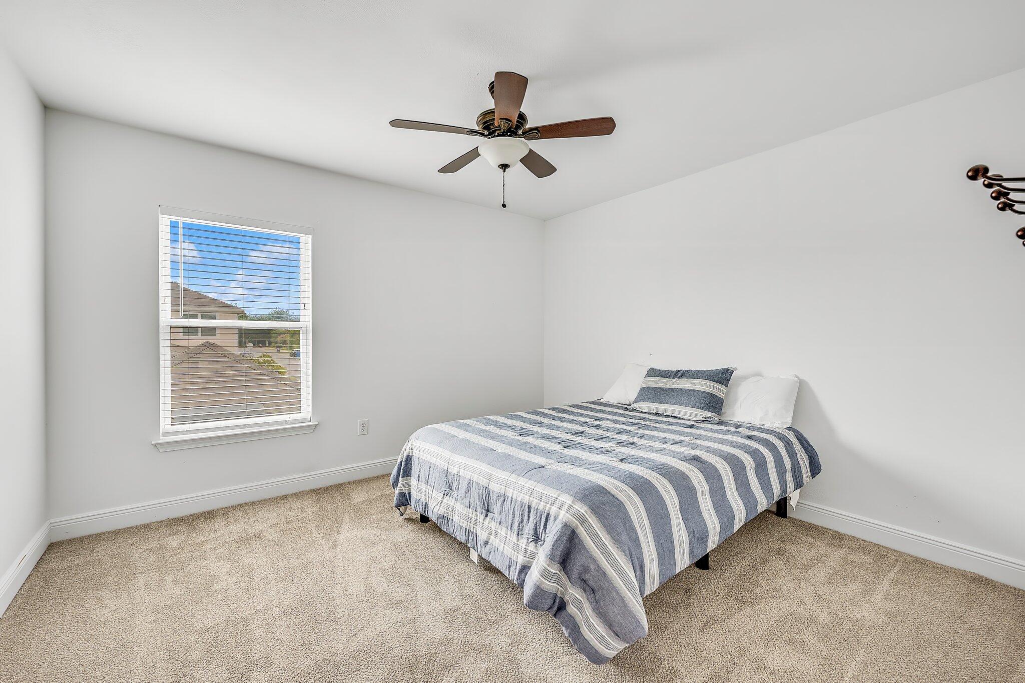 MAGNOLIA BAY - Residential