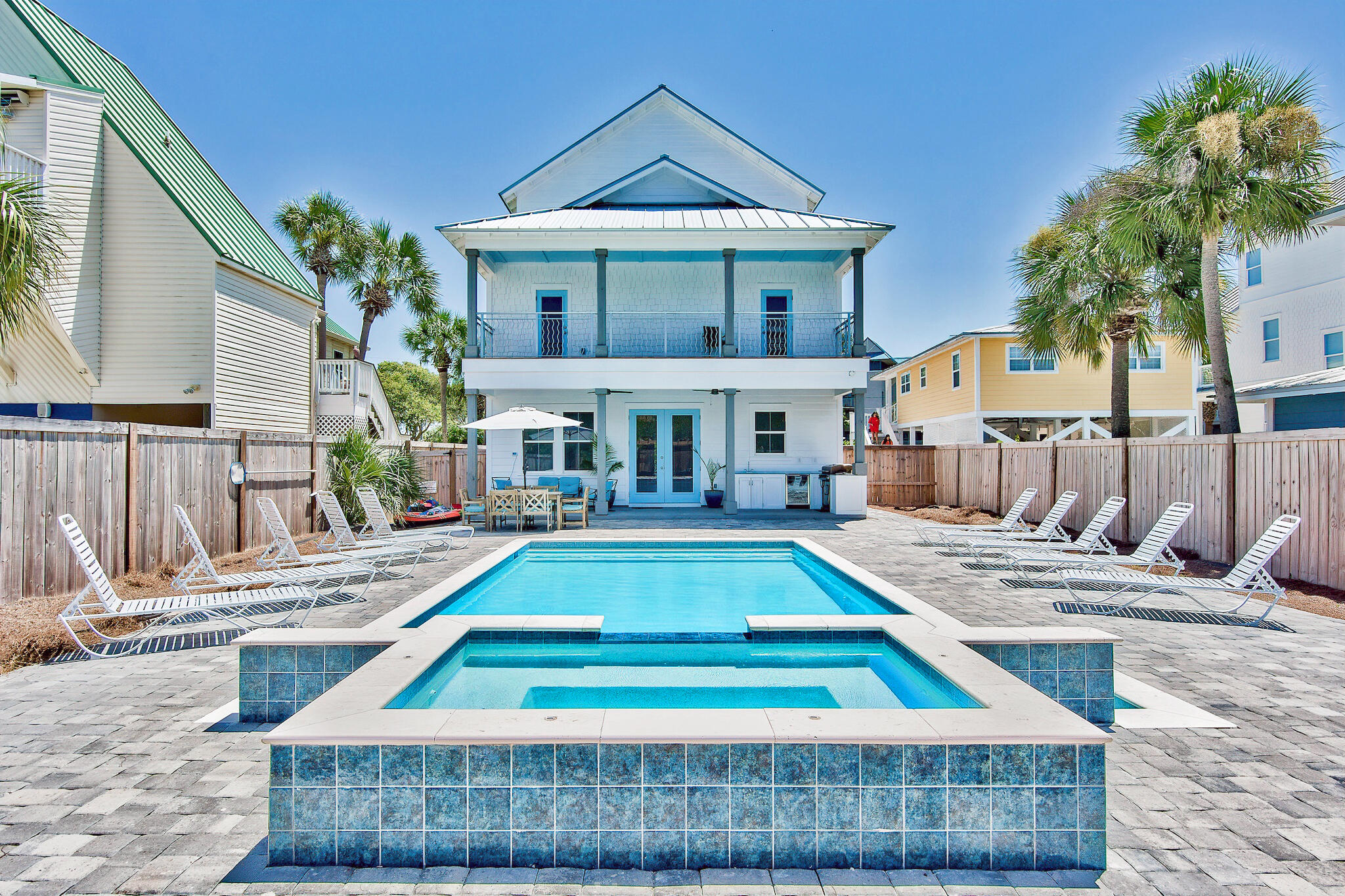 MIRAMAR BEACH - Residential