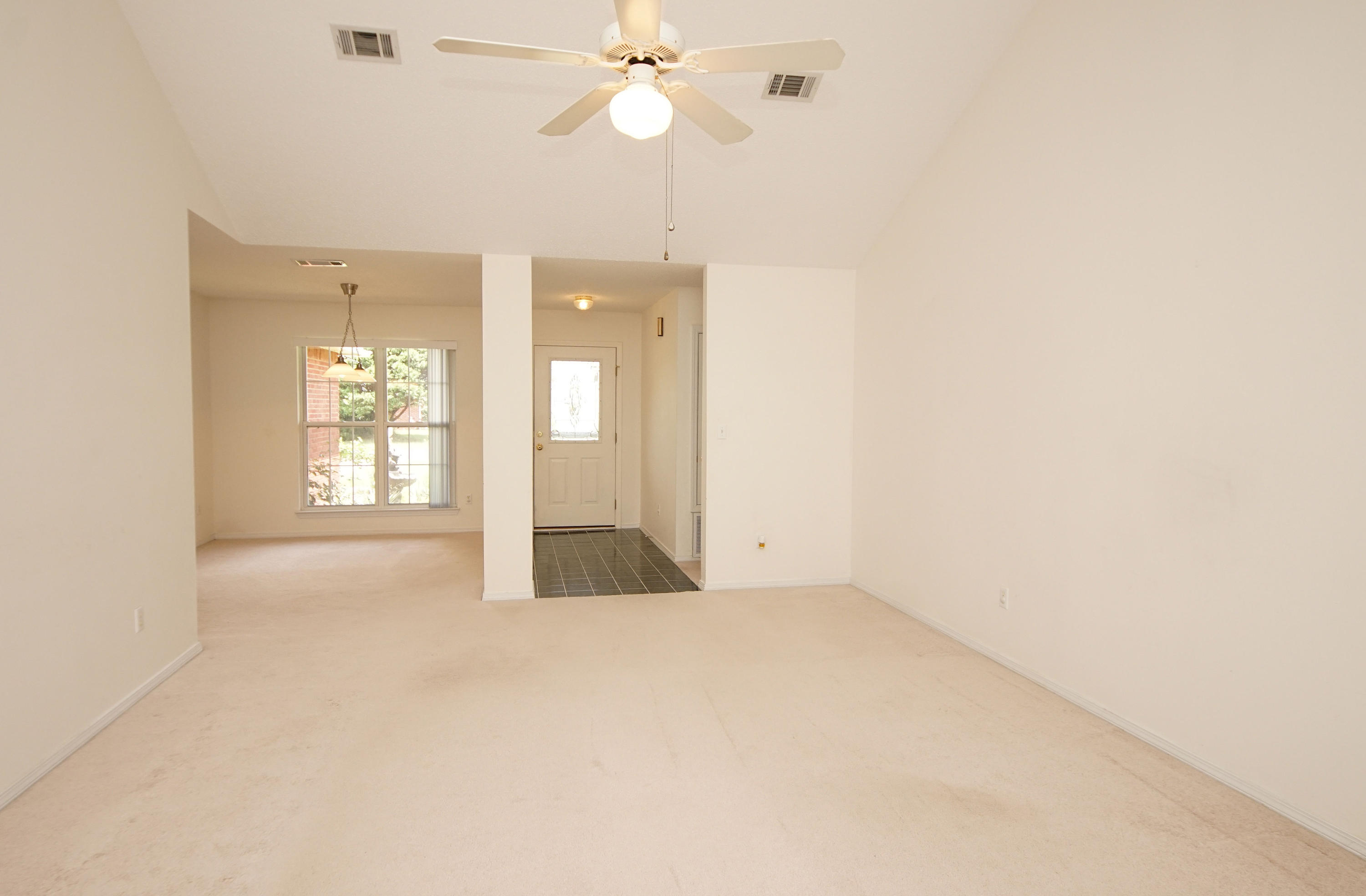 PARKWOOD SQUARE PH 2 - Residential
