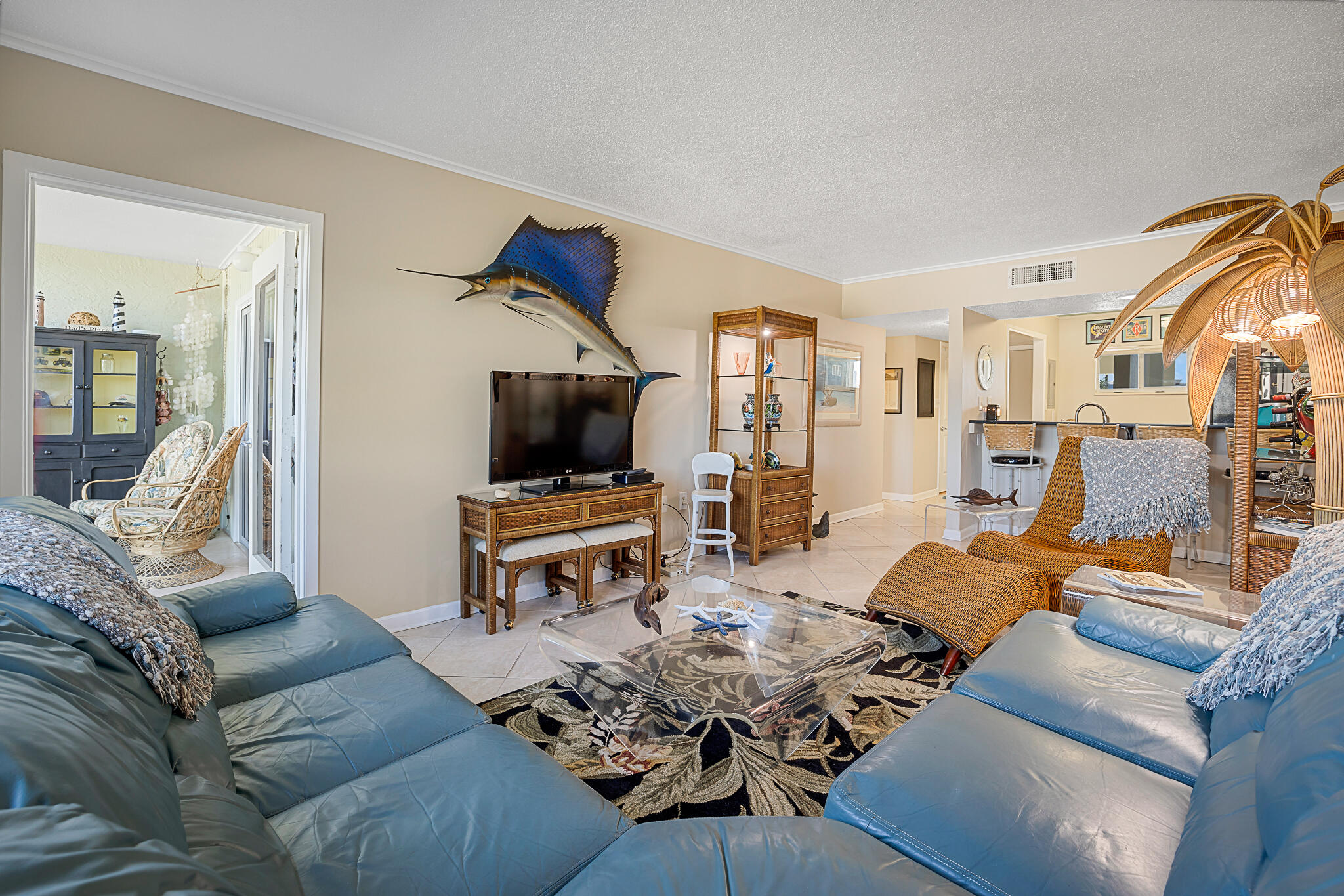 LEISURE 1 CONDO - Residential
