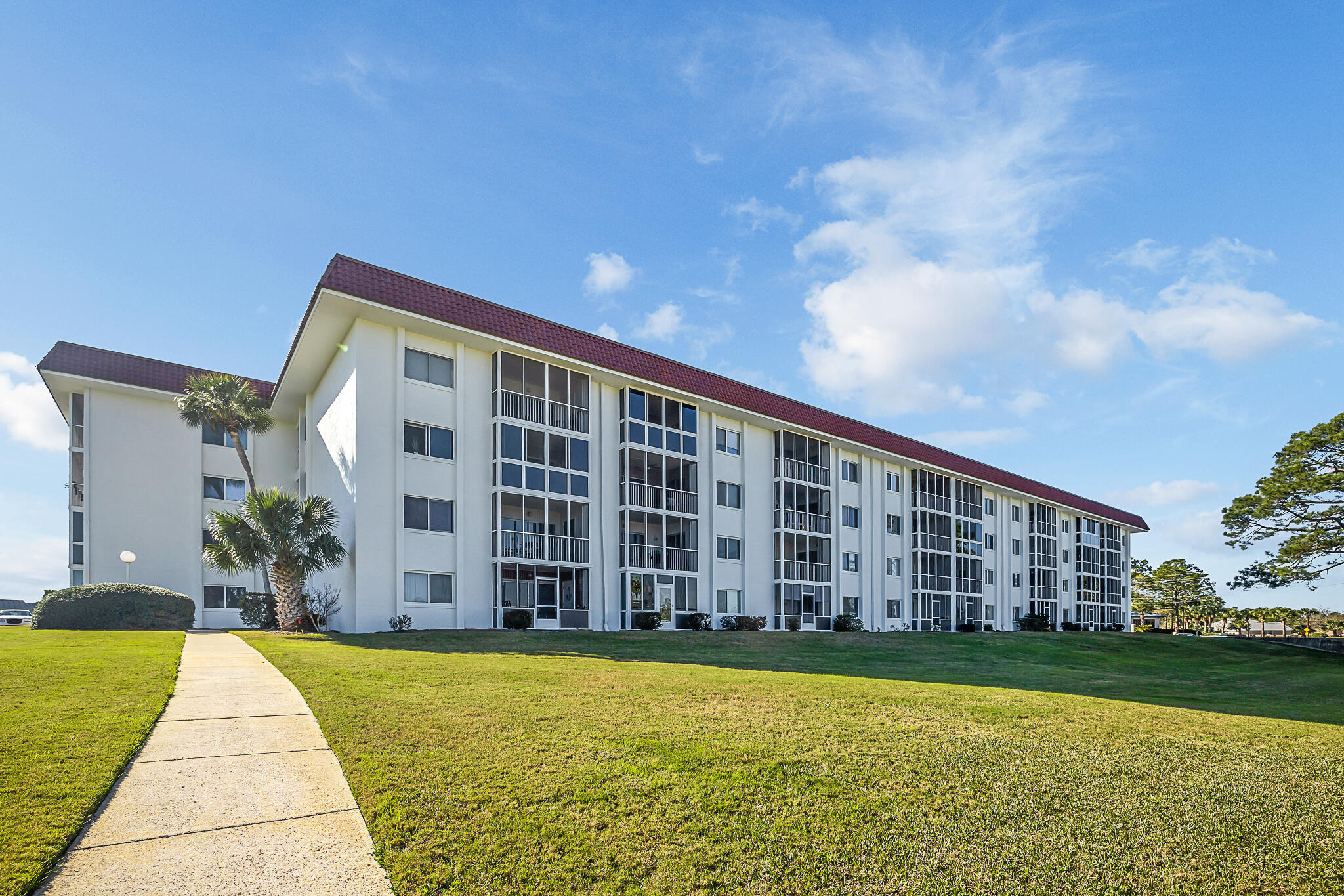 LEISURE 1 CONDO - Residential