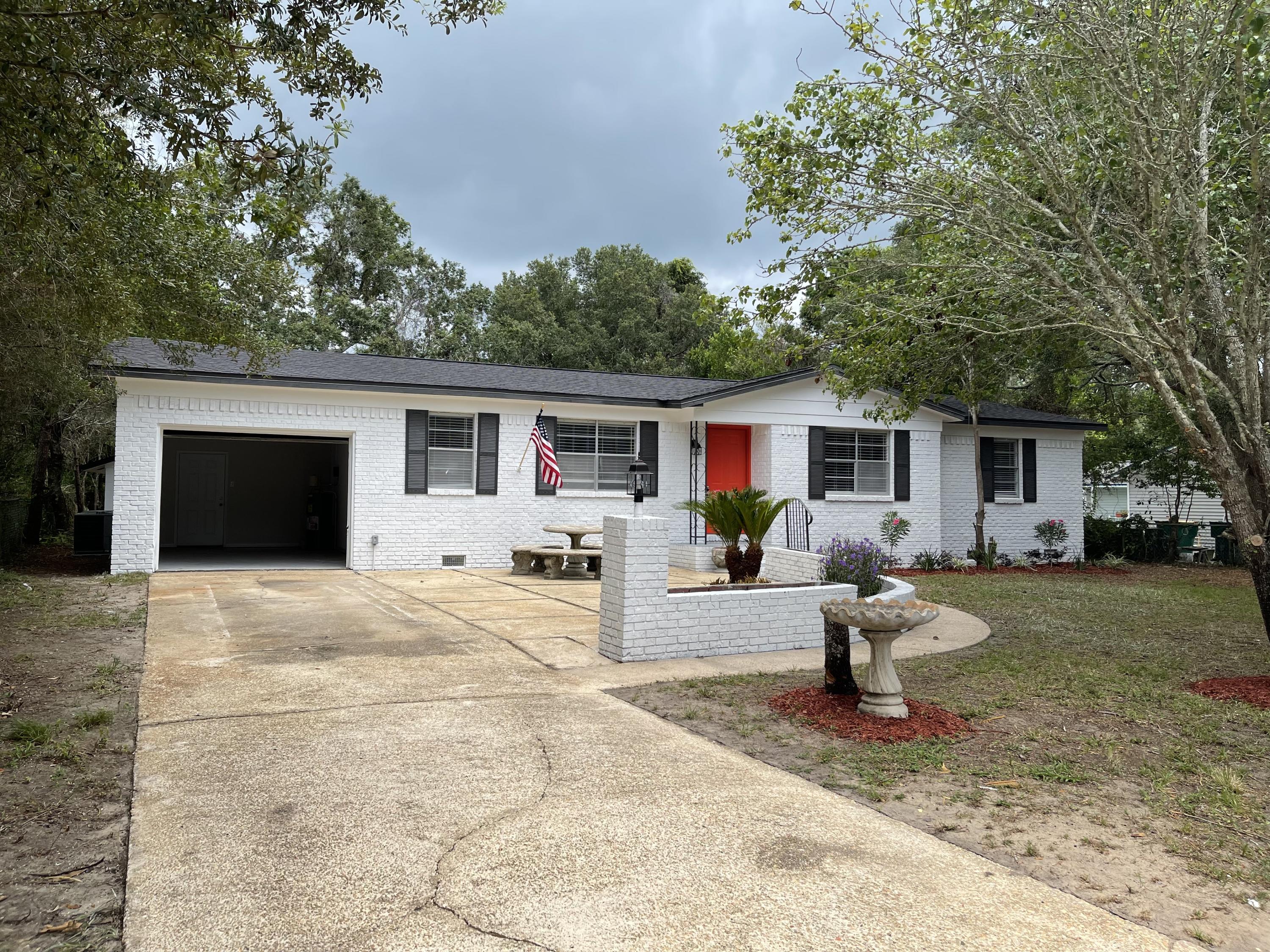 WYNNEHAVEN BEACH ESTATES - Residential