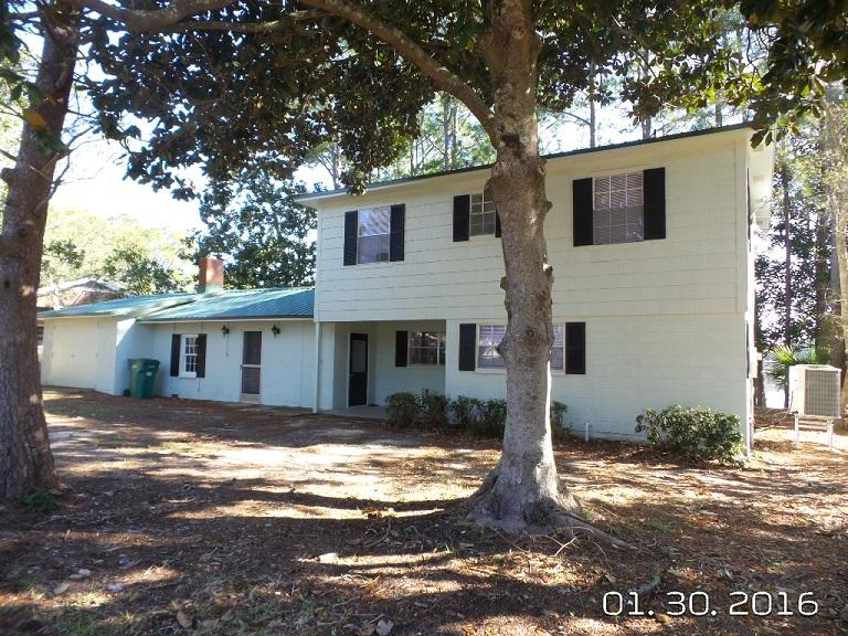Newly renovated rustic waterfront home. New roof, new ac and duct work, new counters, 2 new bathrooms, and new living room ceiling. 100 Feet plus on sandy beach on Garniers Bayou. Dock and Boathouse. Fireplace and screened back porch. Italian tile in living area, new wood floors upstairs in 3 bedrooms. Close to Eglin!