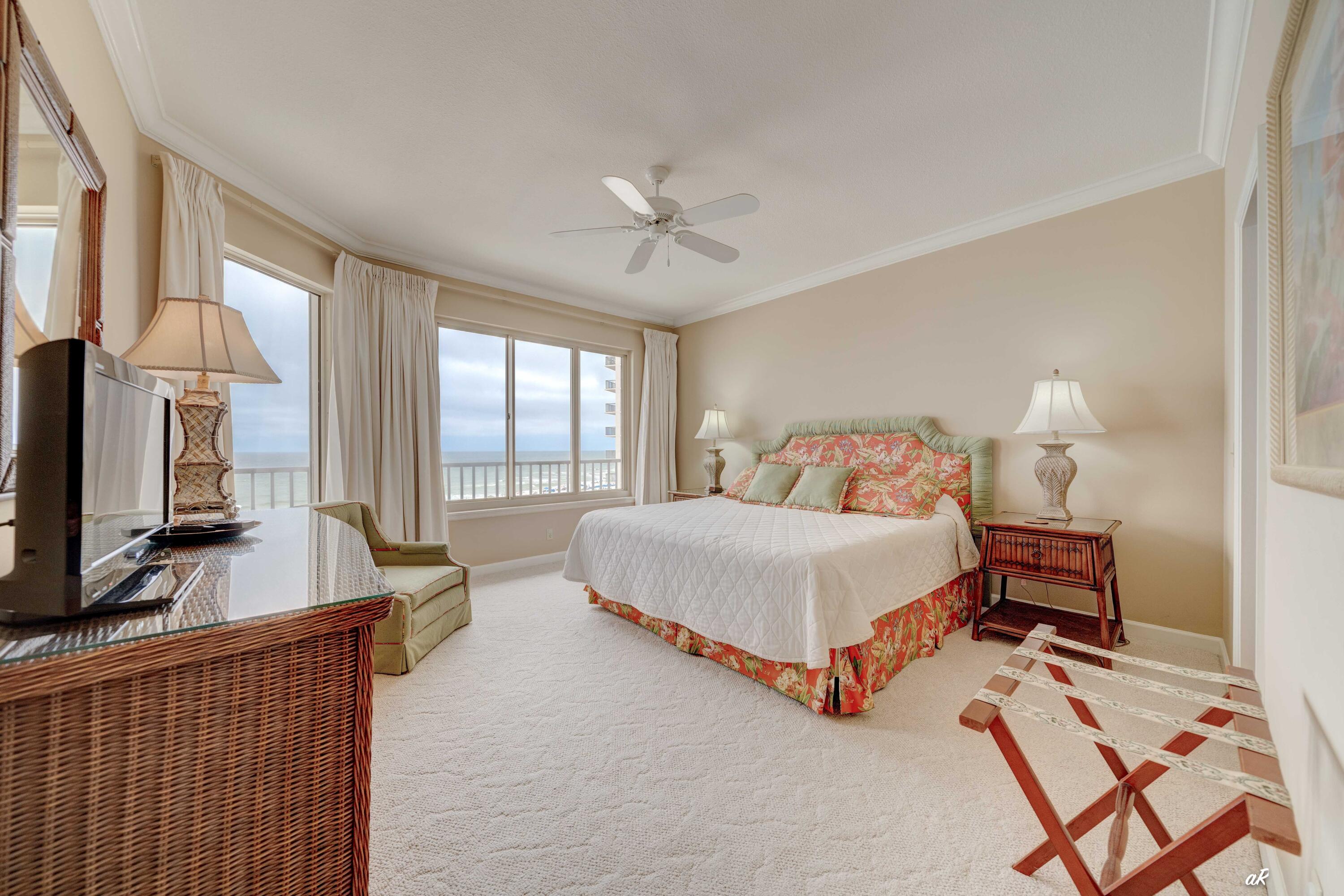 SUMMERWIND CONDOS - Residential