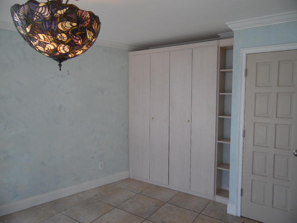 MAINSAIL CONDO PH 5 - Residential
