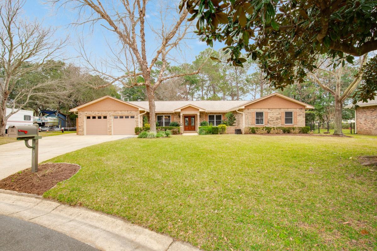 Lake Lorraine - Residential