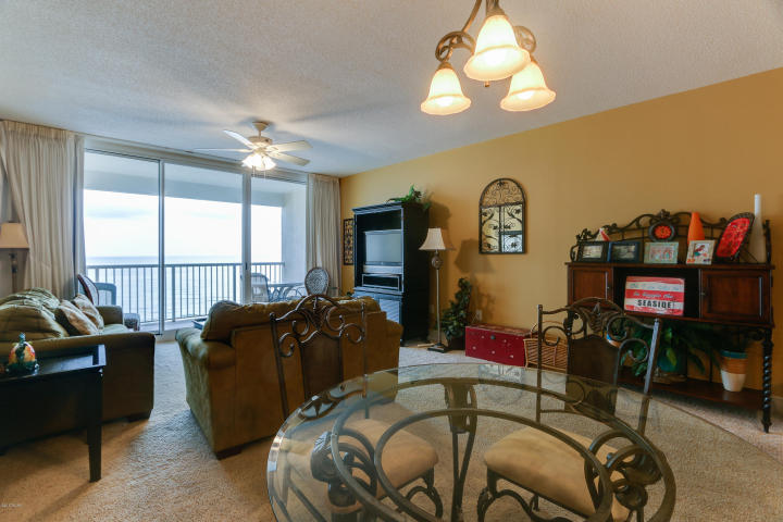 MAJESTIC BEACH TOWERS II - Residential