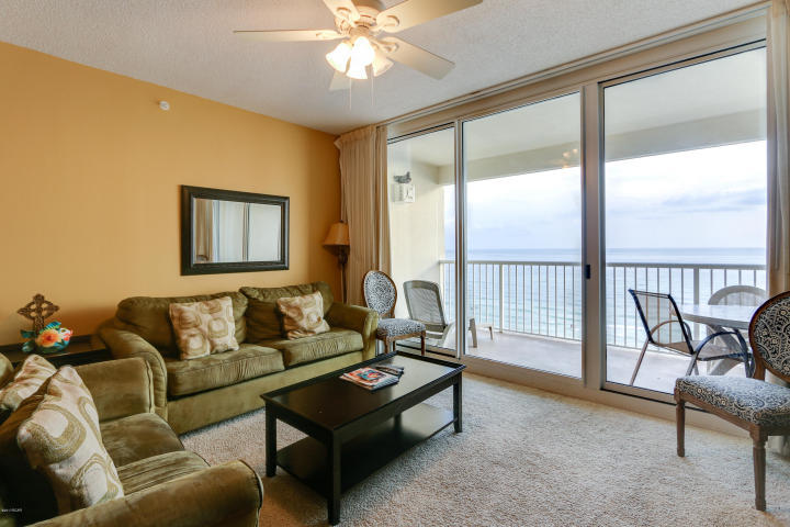 MAJESTIC BEACH TOWERS II - Residential