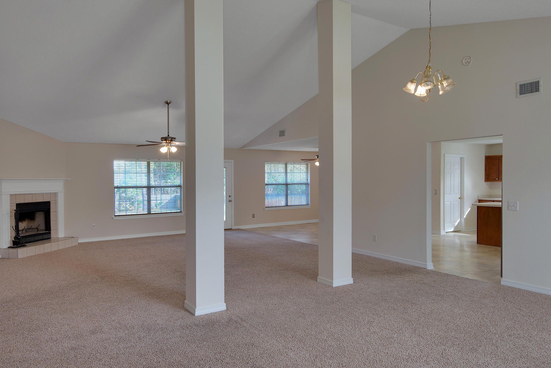 HOLLEY BY THE SEA - Residential