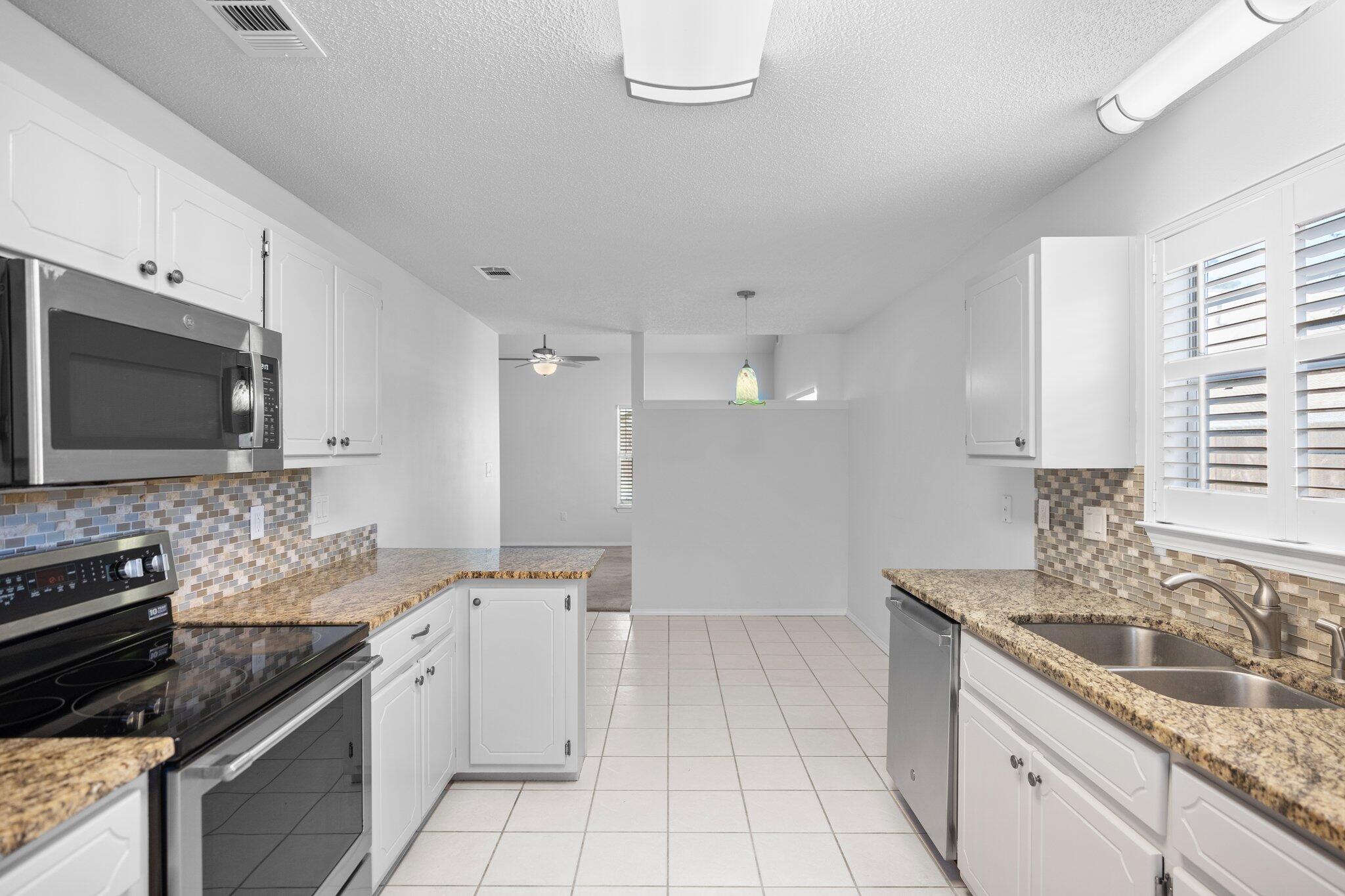 BLUE RIDGE EST S/D - Residential