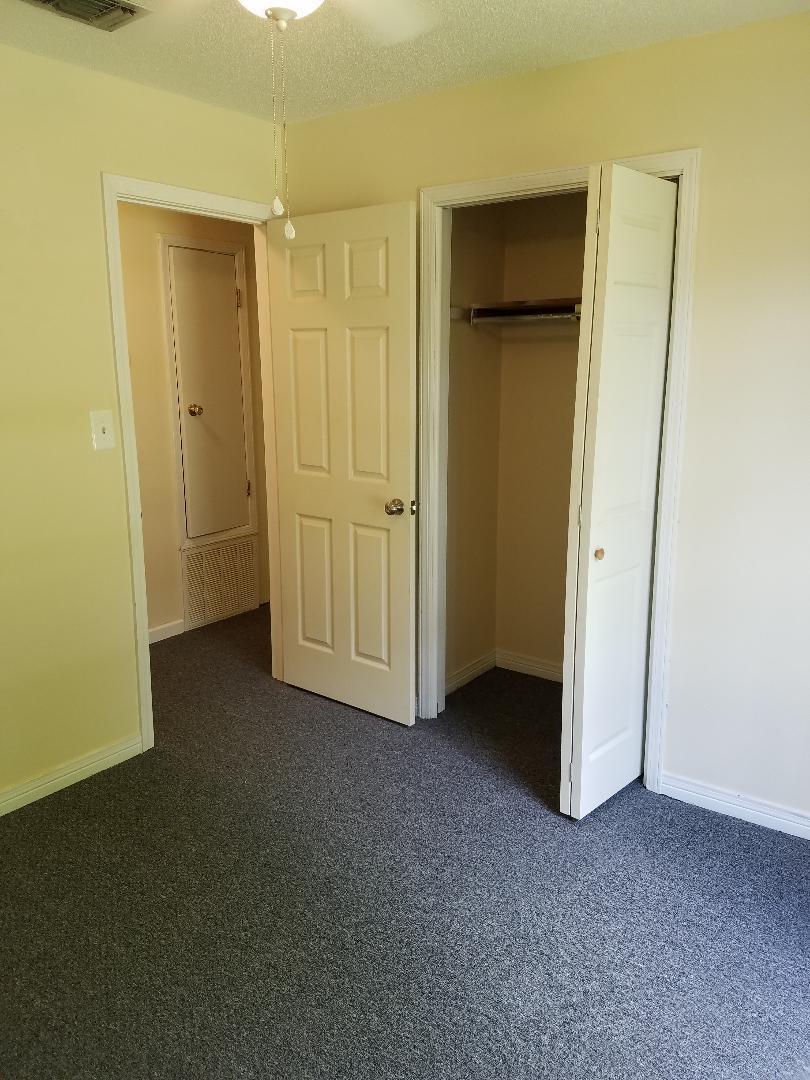PINE MEADOWS 3RD ADDN PH 2 - Residential