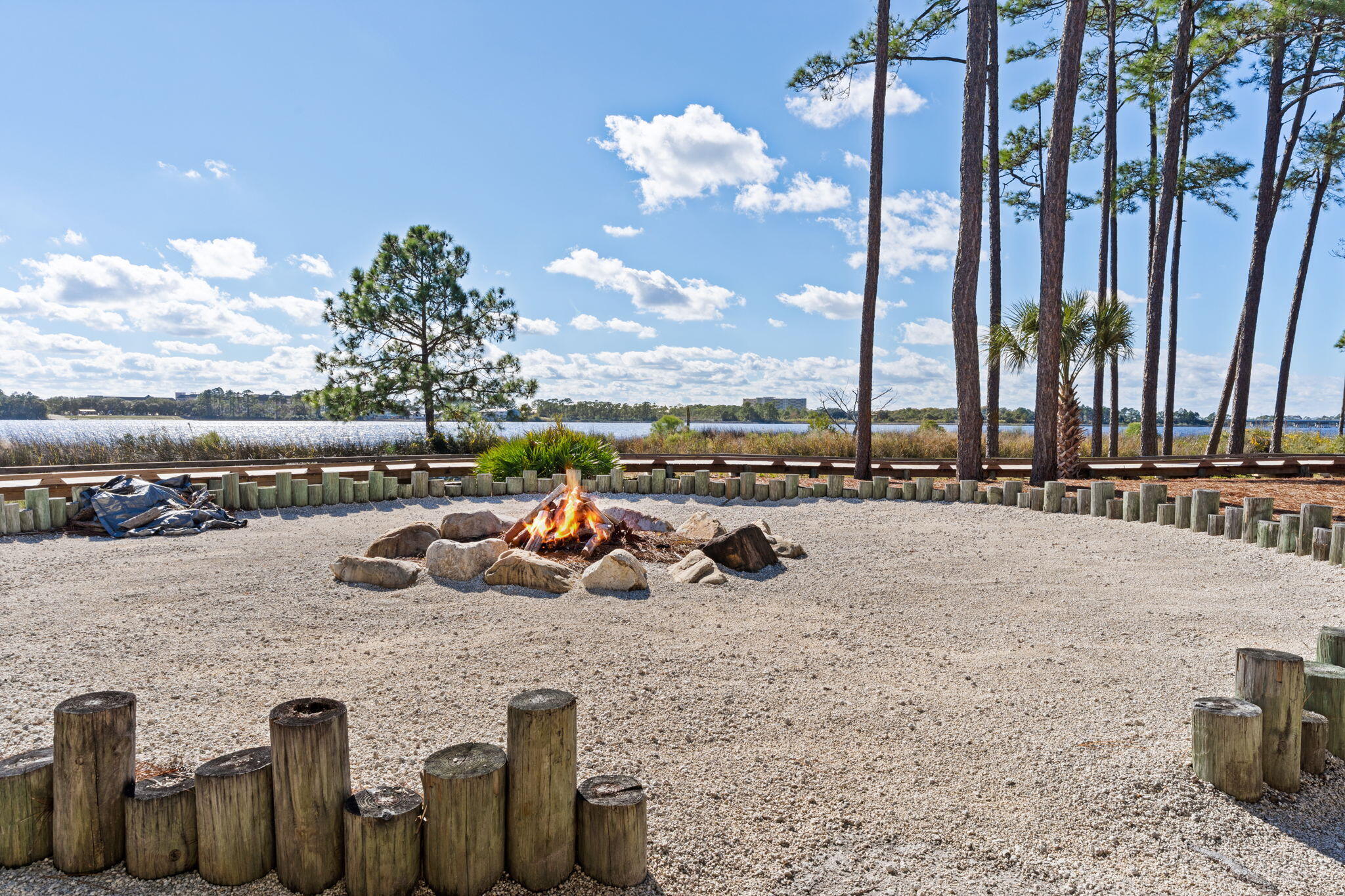 WILD HERON LAKESIDE LODGE - Residential