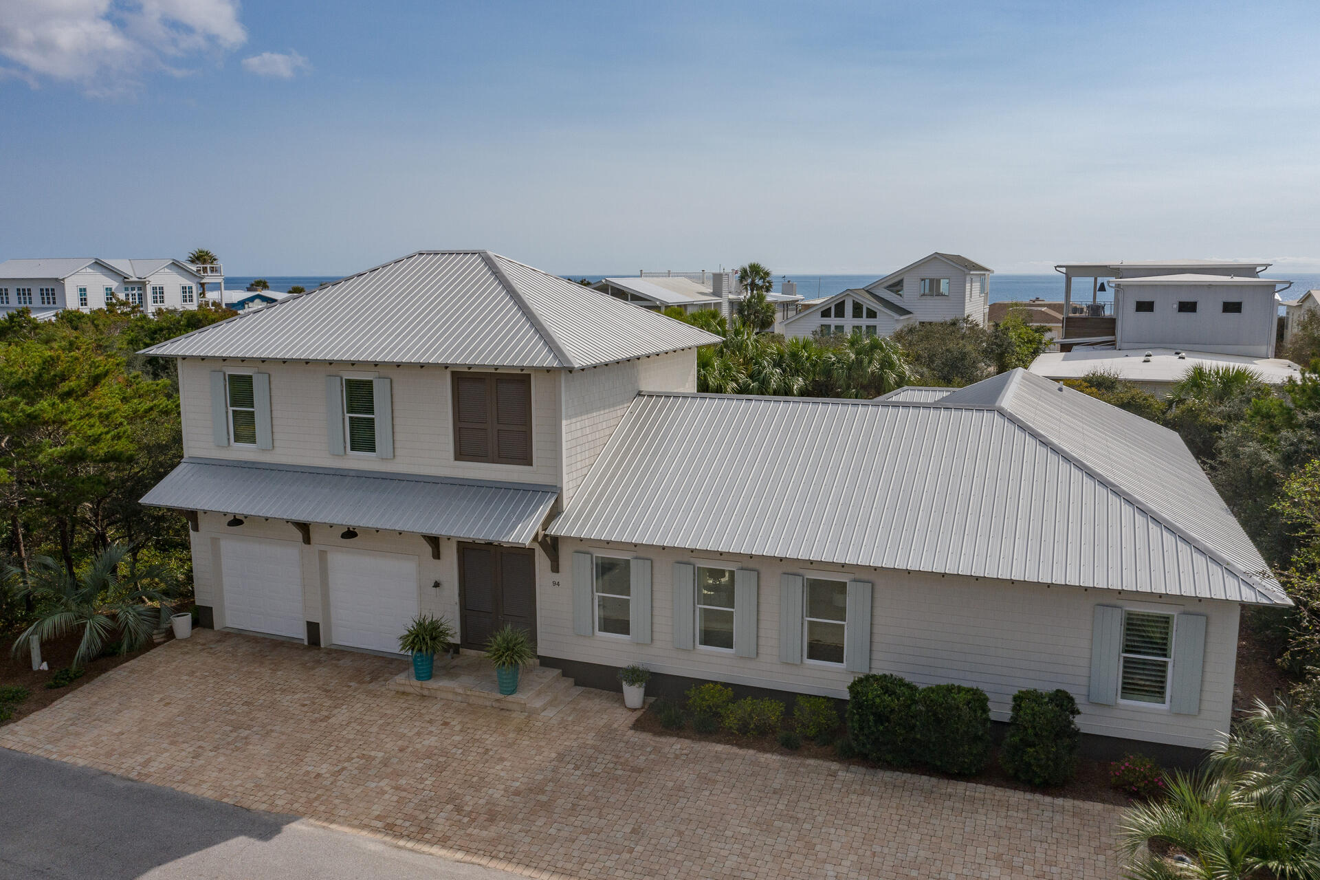 SAND CLIFFS - Residential