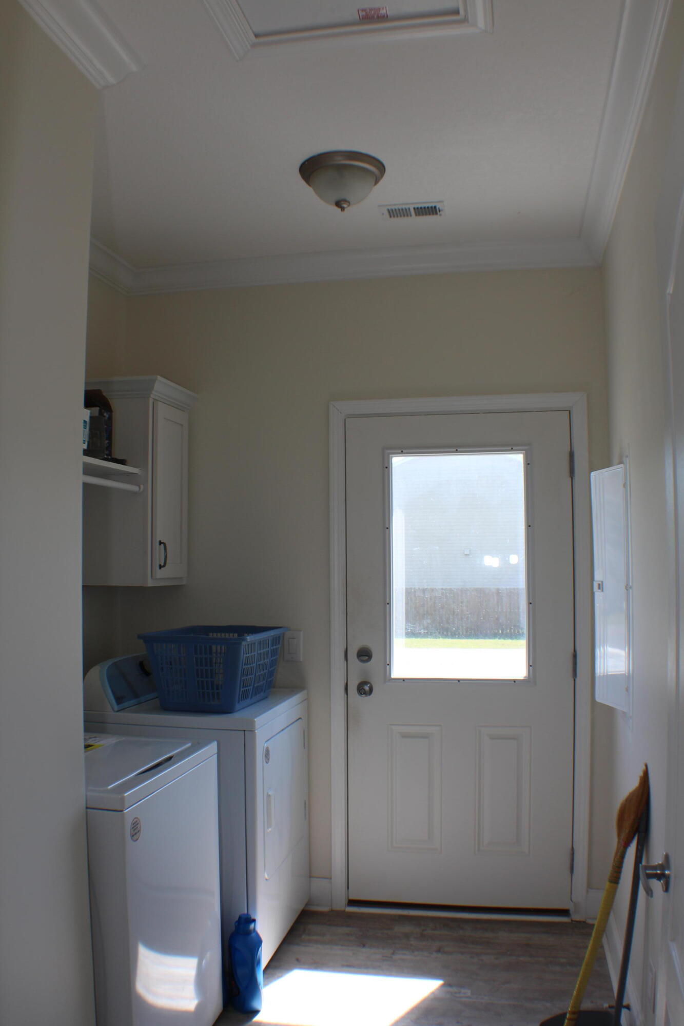 Upper Grand Lagoon - Residential