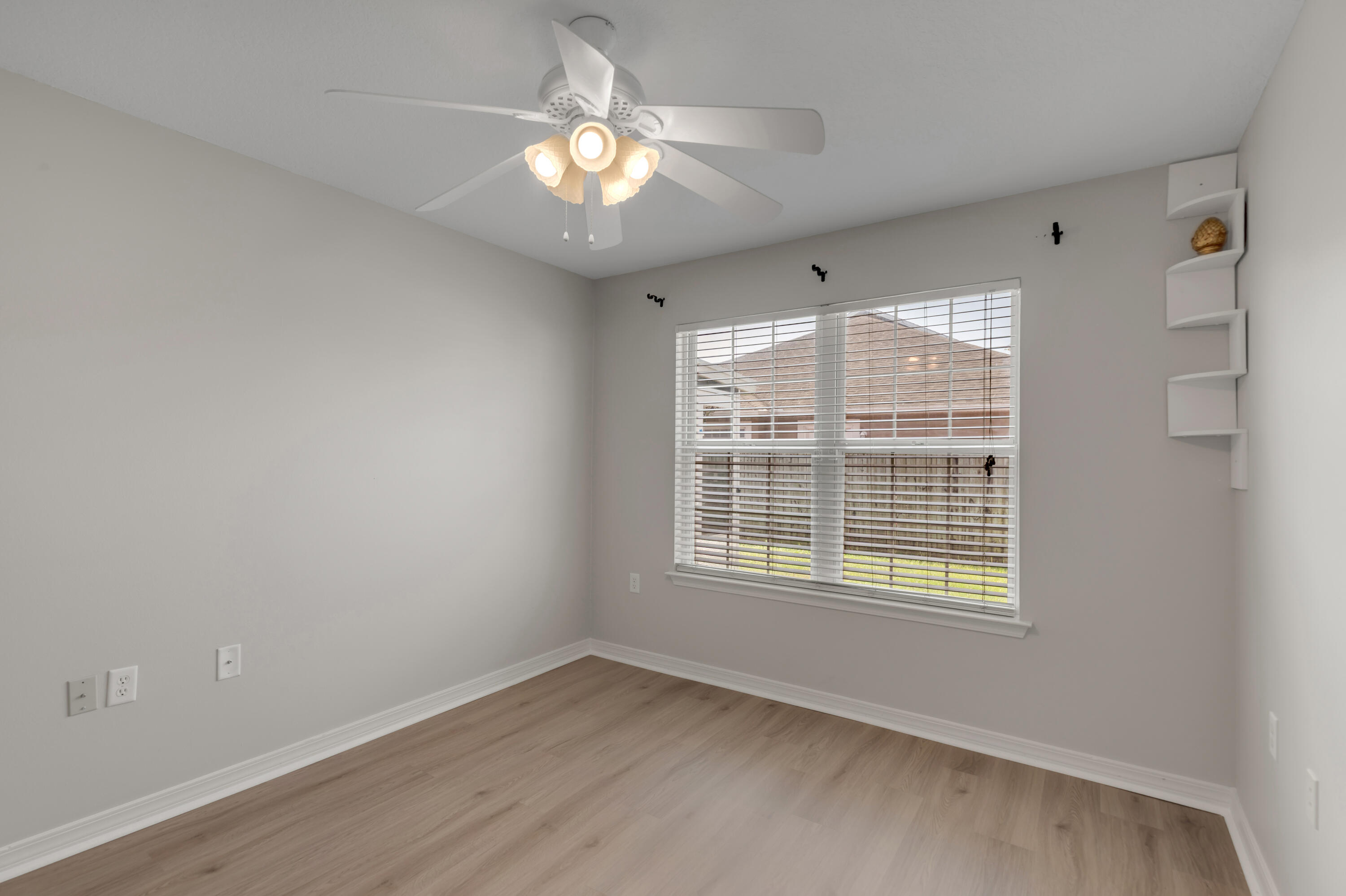 SUMMER PLACE - Residential Lease