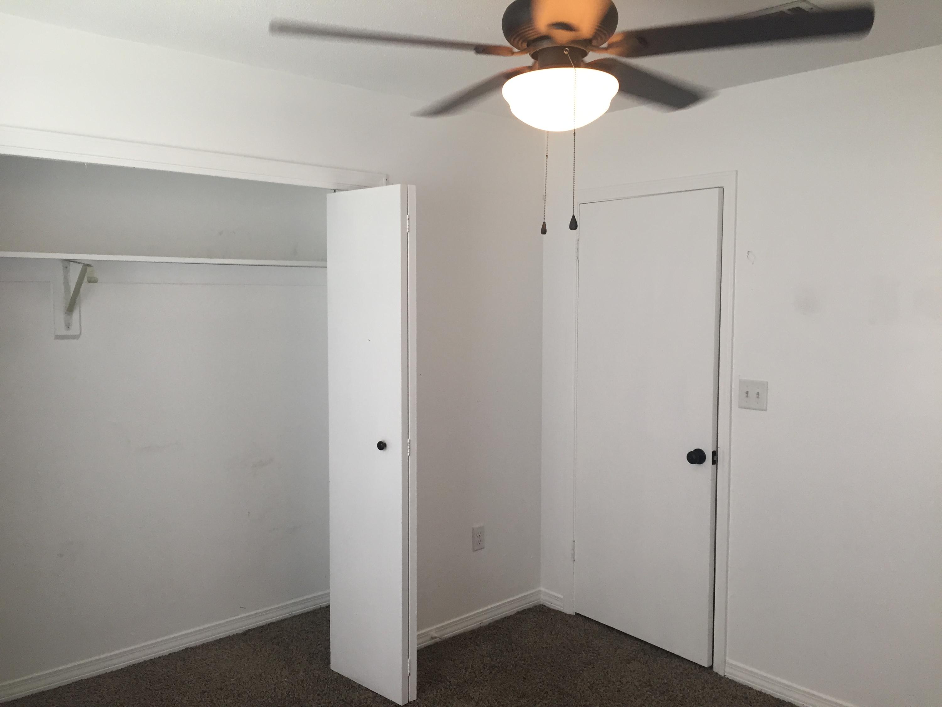 COUNTRYVIEW ESTATES 1ST ADDN - Residential Lease