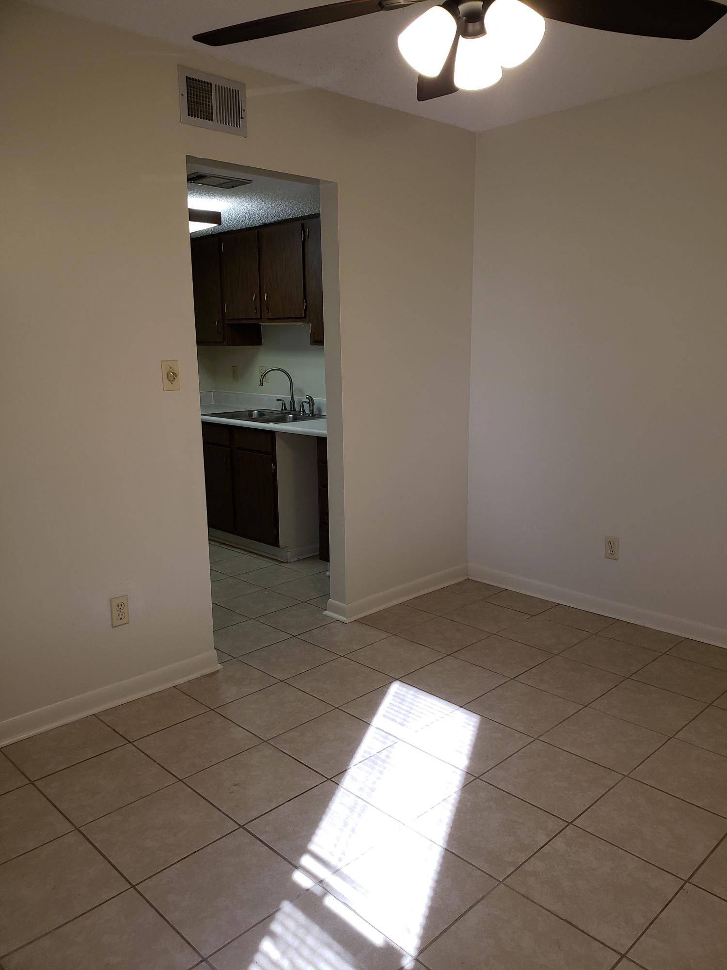 CASA DEL MAR - Residential Lease