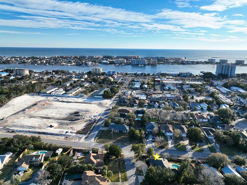 DOLPHIN ESTATES - Residential