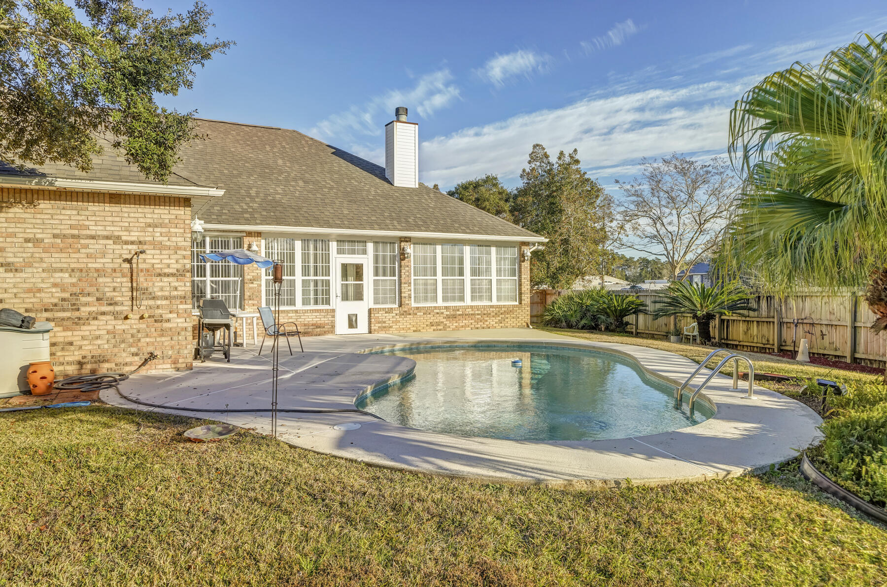 DOLPHIN ESTATES - Residential