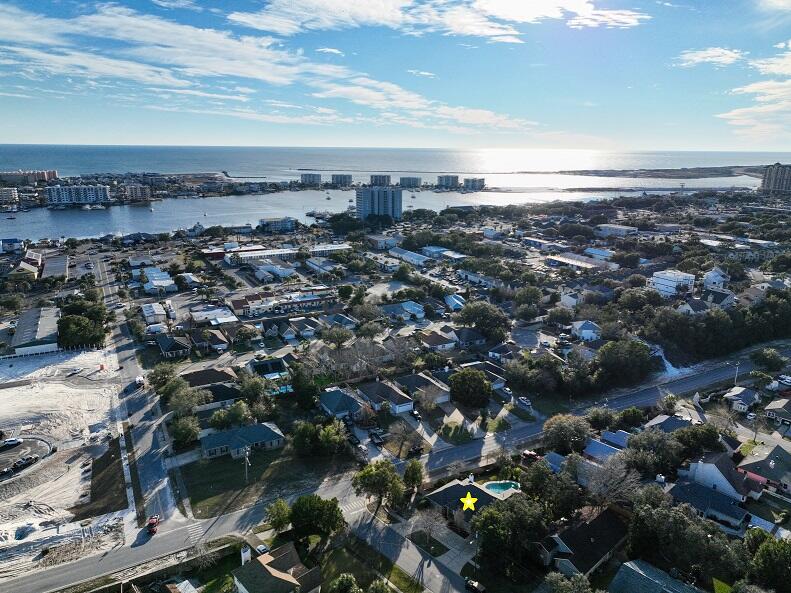 DOLPHIN ESTATES - Residential