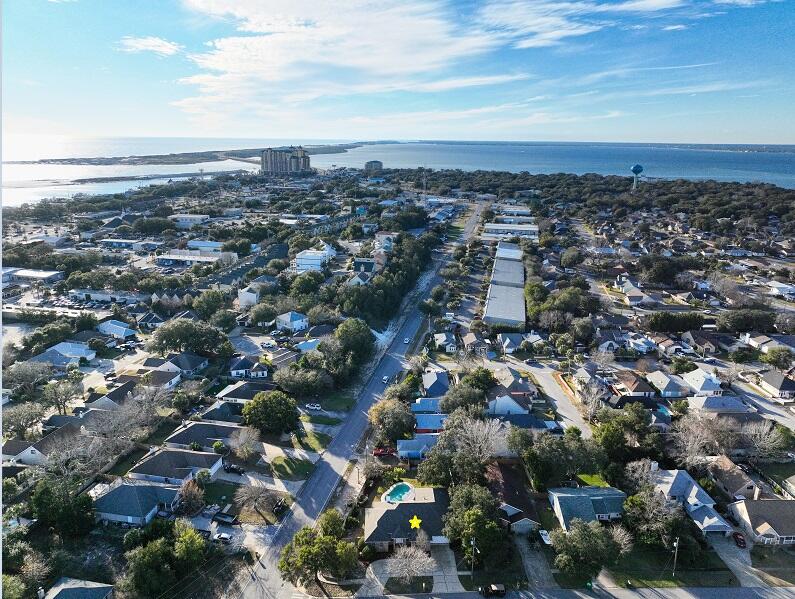 DOLPHIN ESTATES - Residential