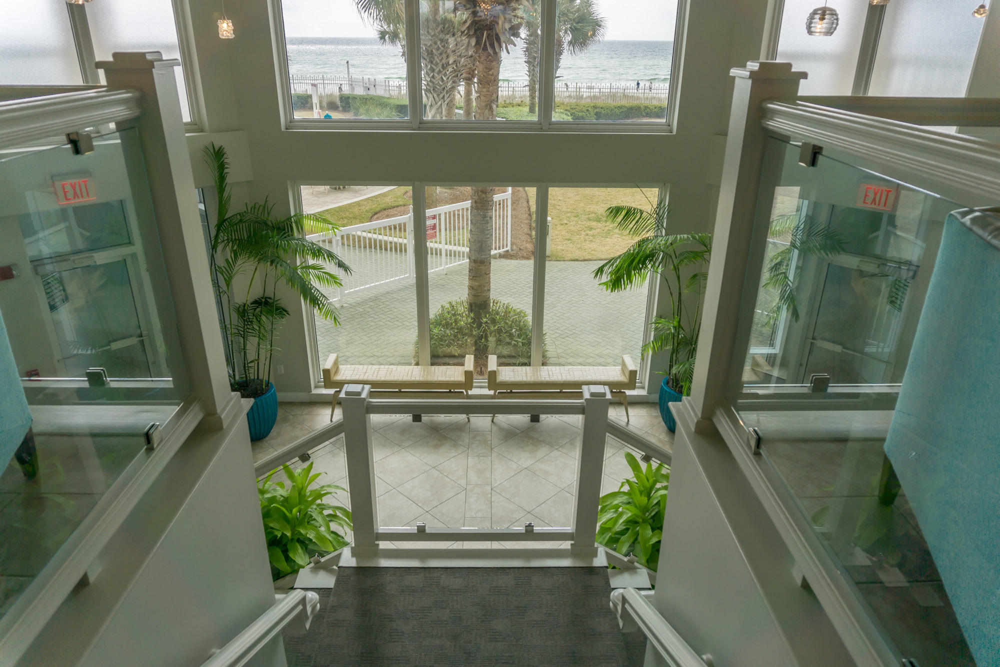 SILVER BEACH TOWERS - Residential