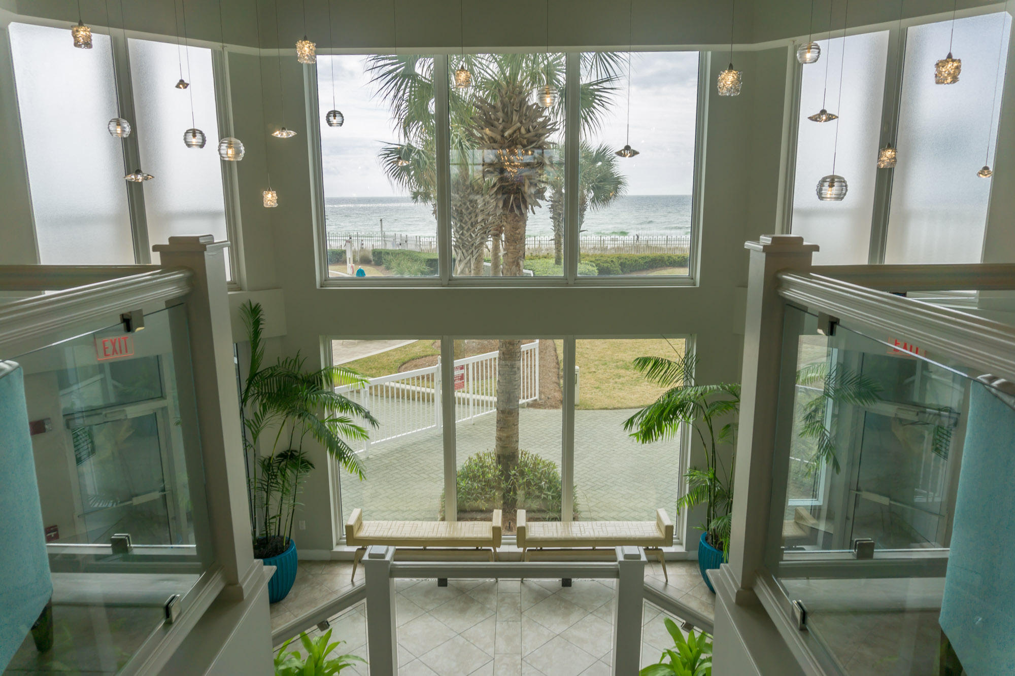 SILVER BEACH TOWERS - Residential