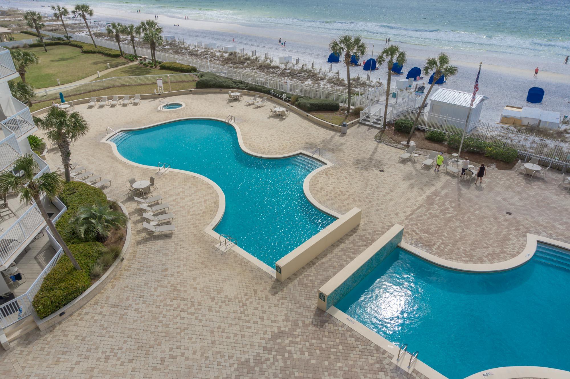 SILVER BEACH TOWERS - Residential
