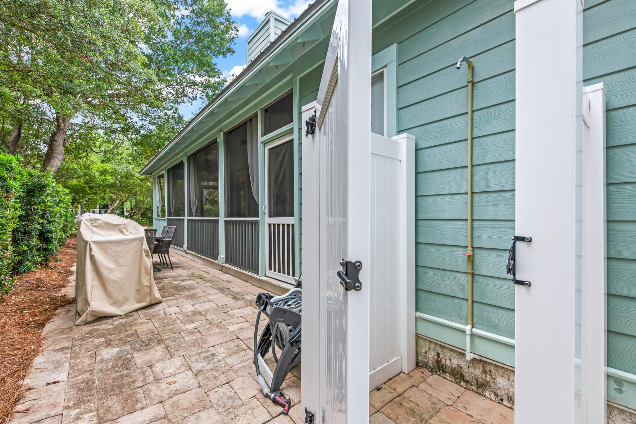 WHITES GULFVIEW ESTATES - Residential