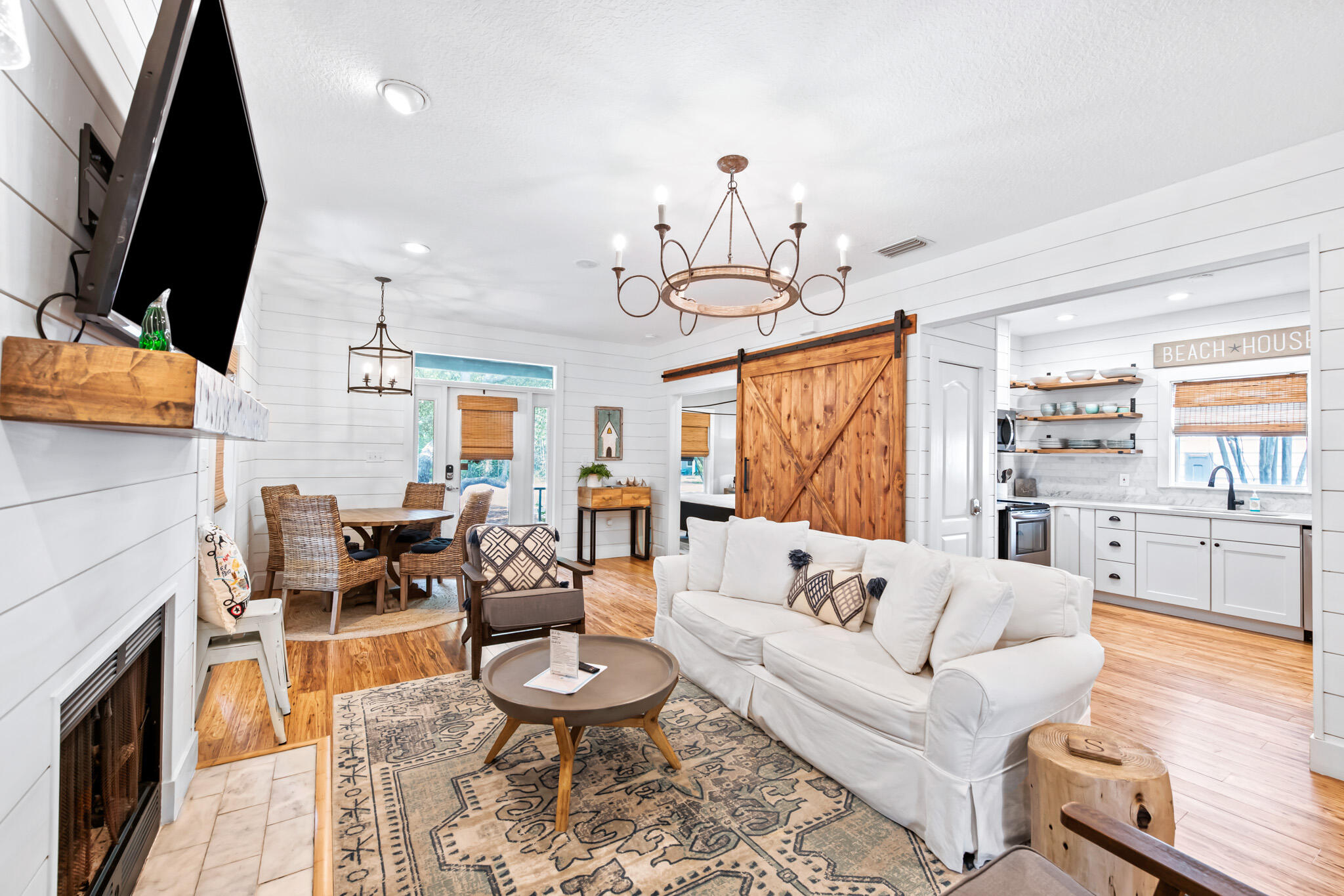 WHITES GULFVIEW ESTATES - Residential