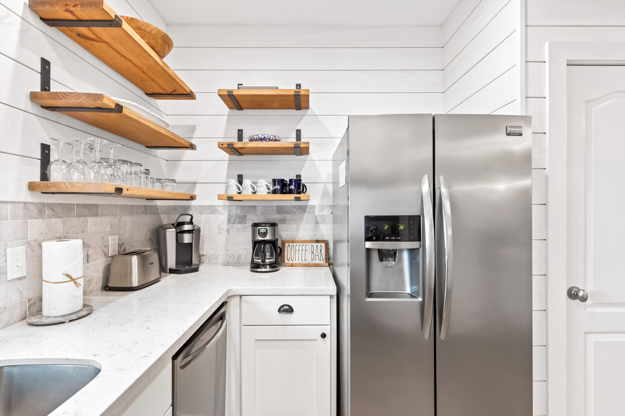 WHITES GULFVIEW ESTATES - Residential