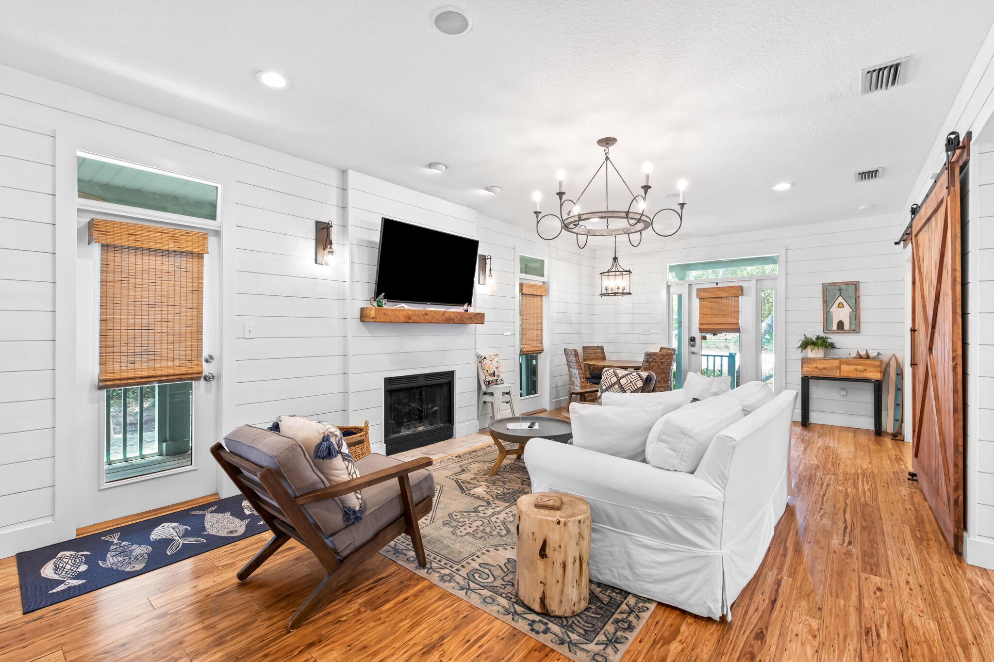 WHITES GULFVIEW ESTATES - Residential