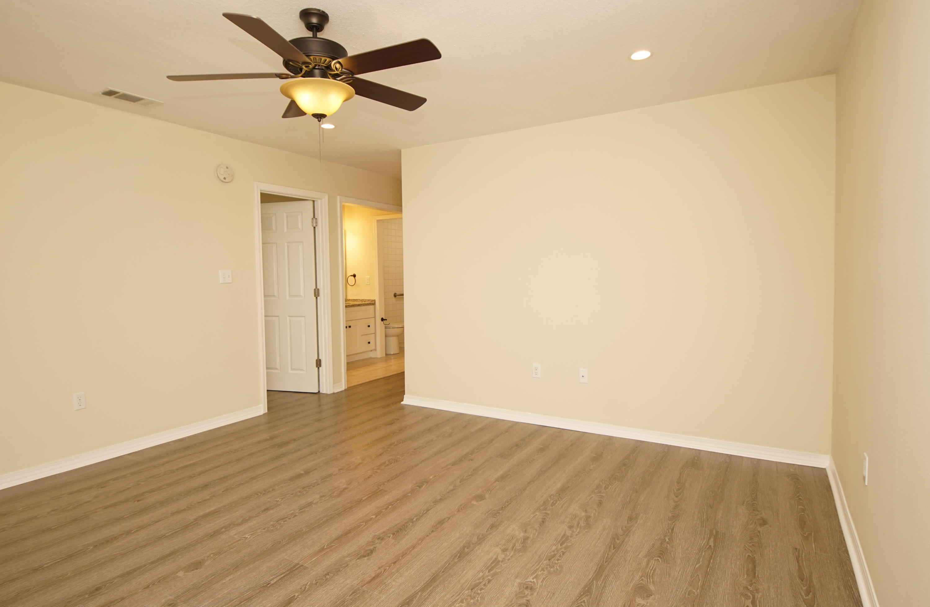Valparaiso P/C - Residential Lease