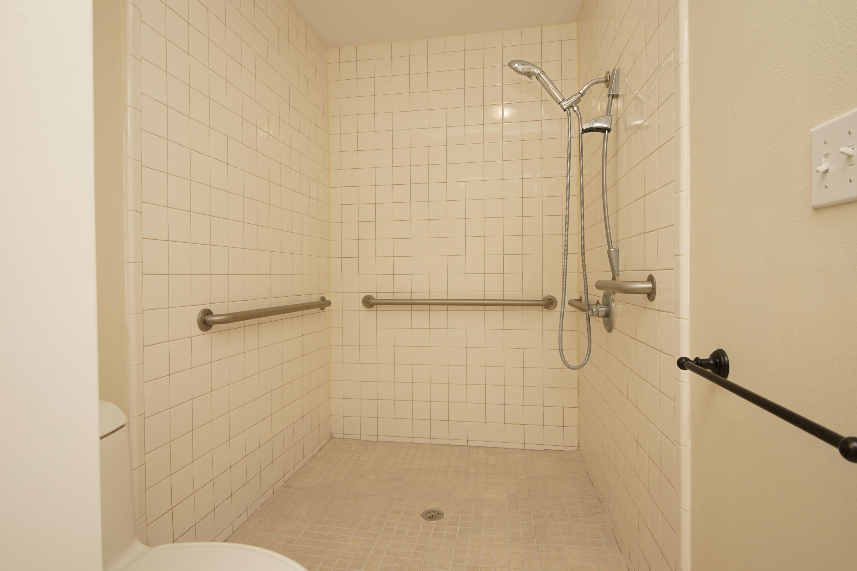 Valparaiso P/C - Residential Lease