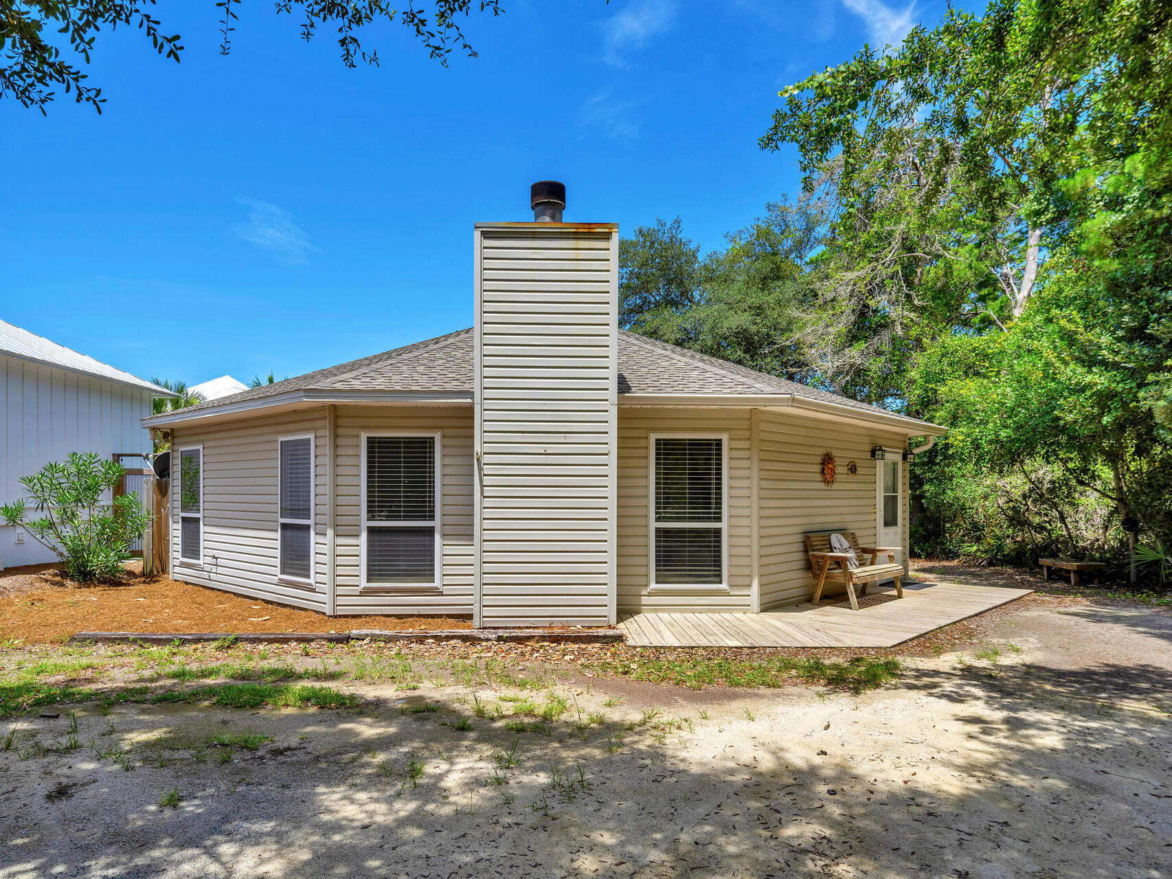 EASTERN LAKE S/D - Residential