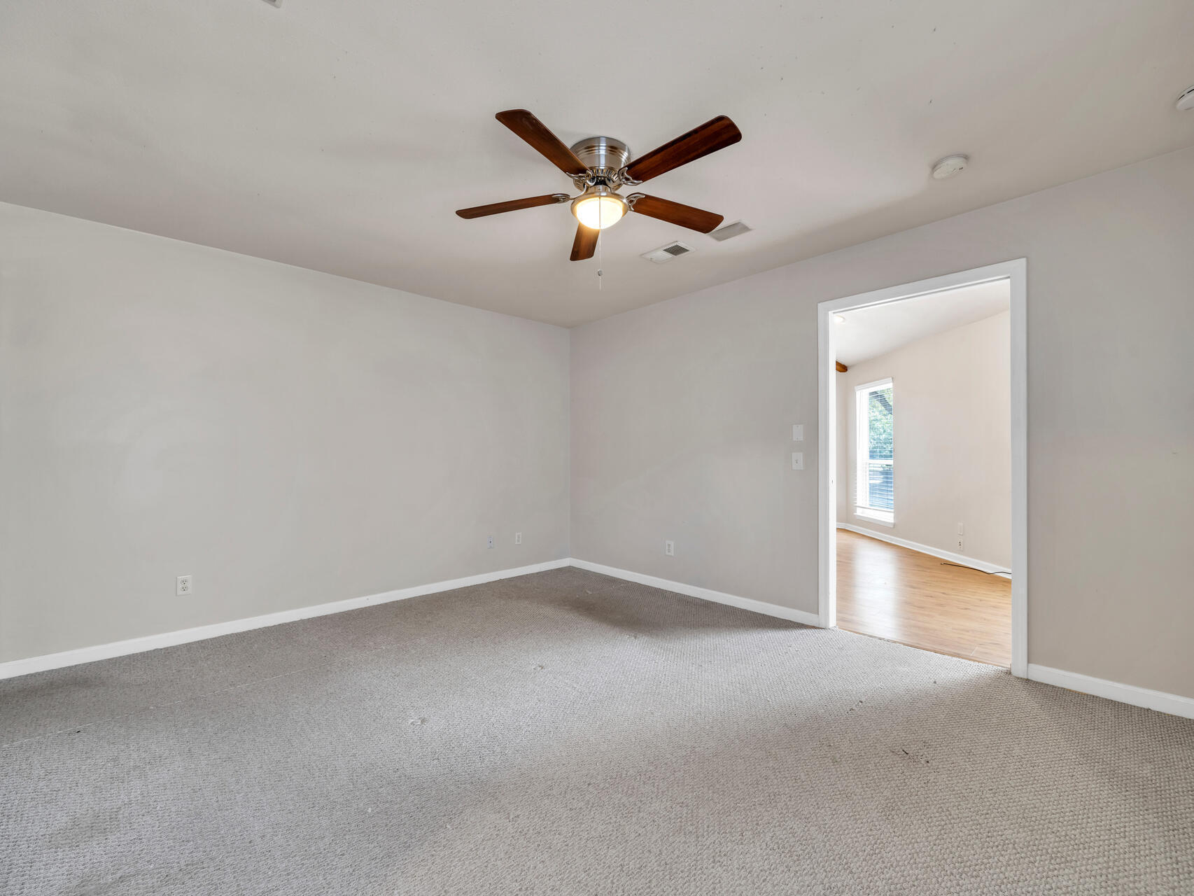 EASTERN LAKE S/D - Residential