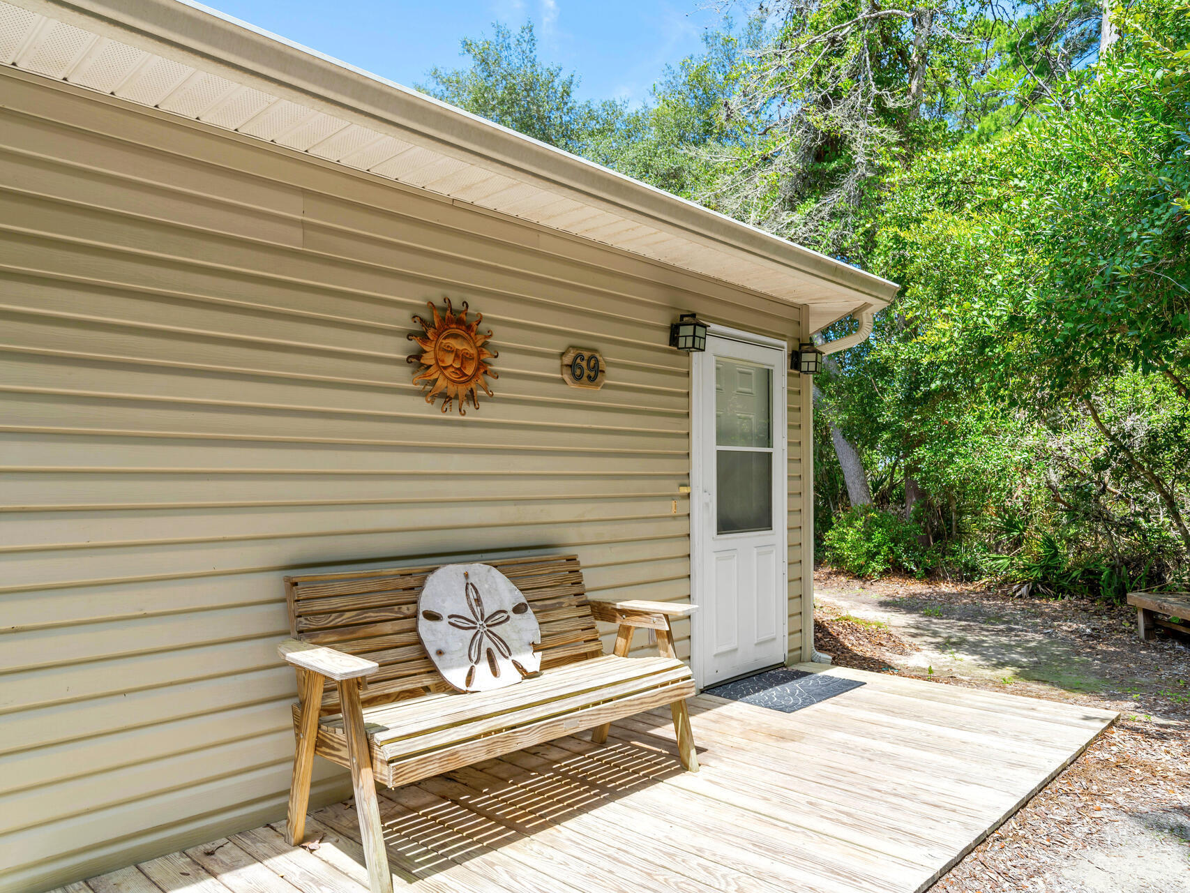 EASTERN LAKE S/D - Residential