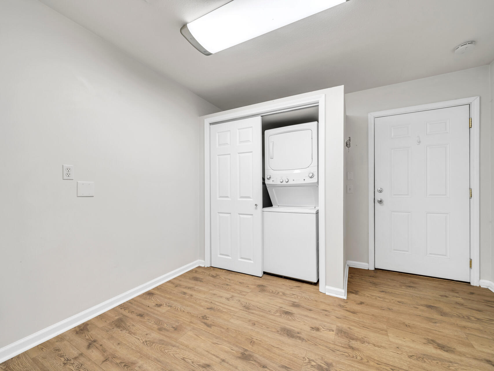 EASTERN LAKE S/D - Residential