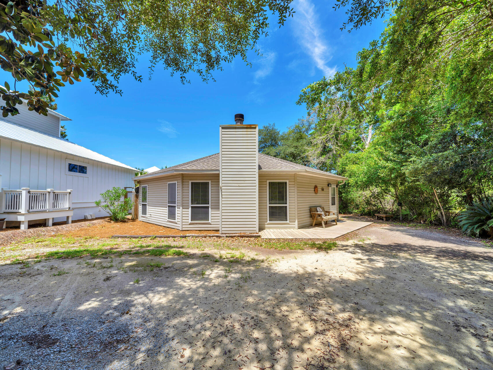 EASTERN LAKE S/D - Residential