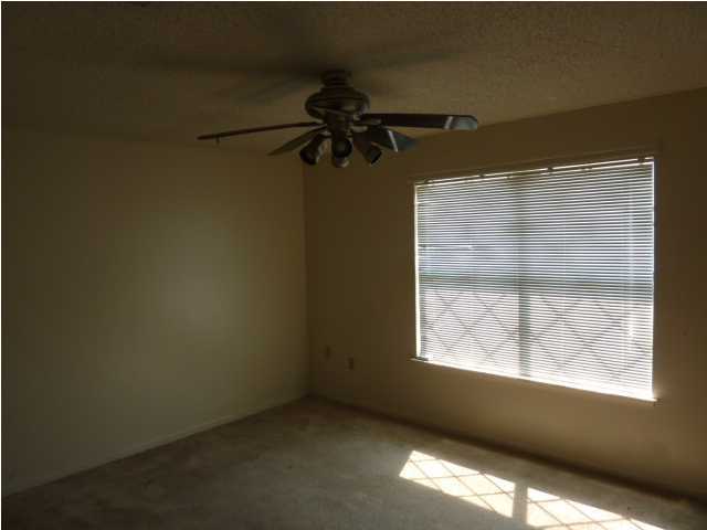 DOWNTOWNER - Residential Lease