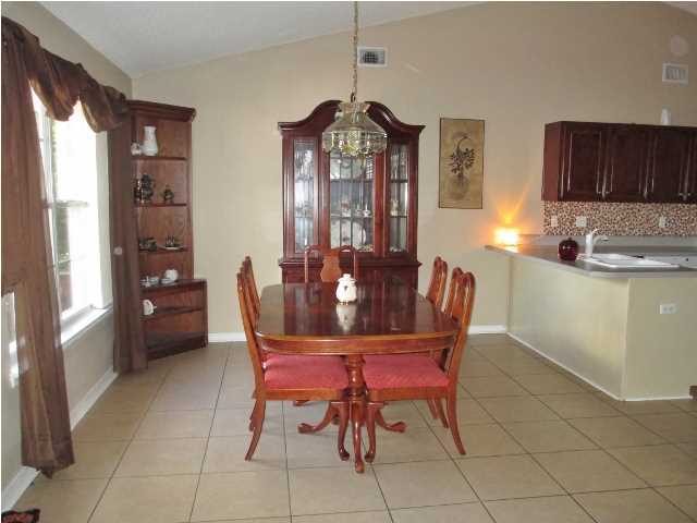 CHEROKEE BEND S/D PH 2 - Residential